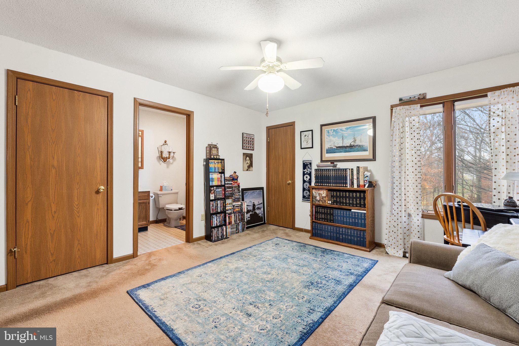 THE WOODS - Residential