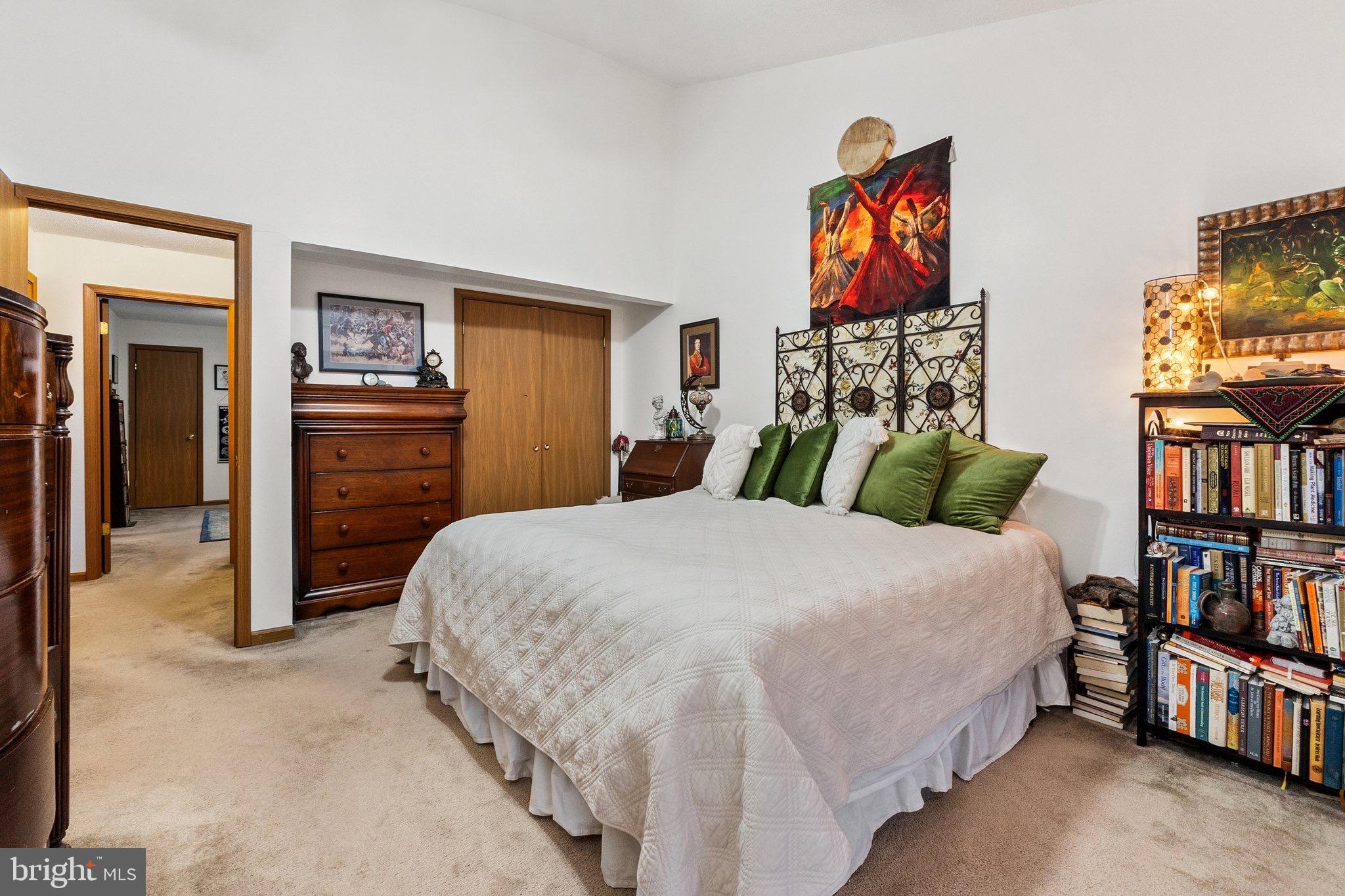 THE WOODS - Residential