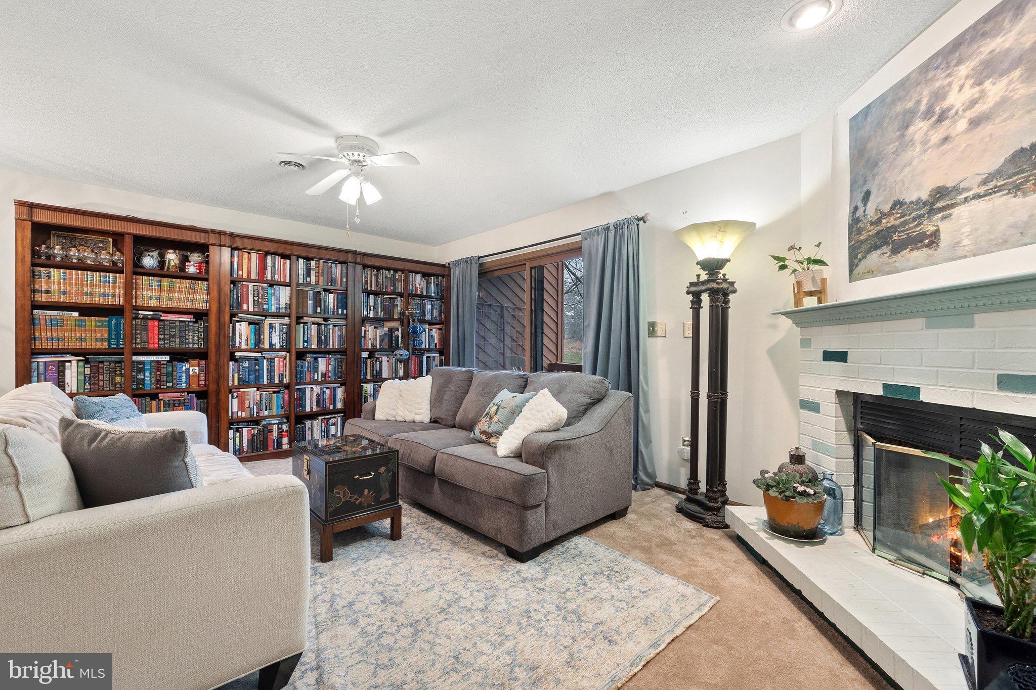 THE WOODS - Residential