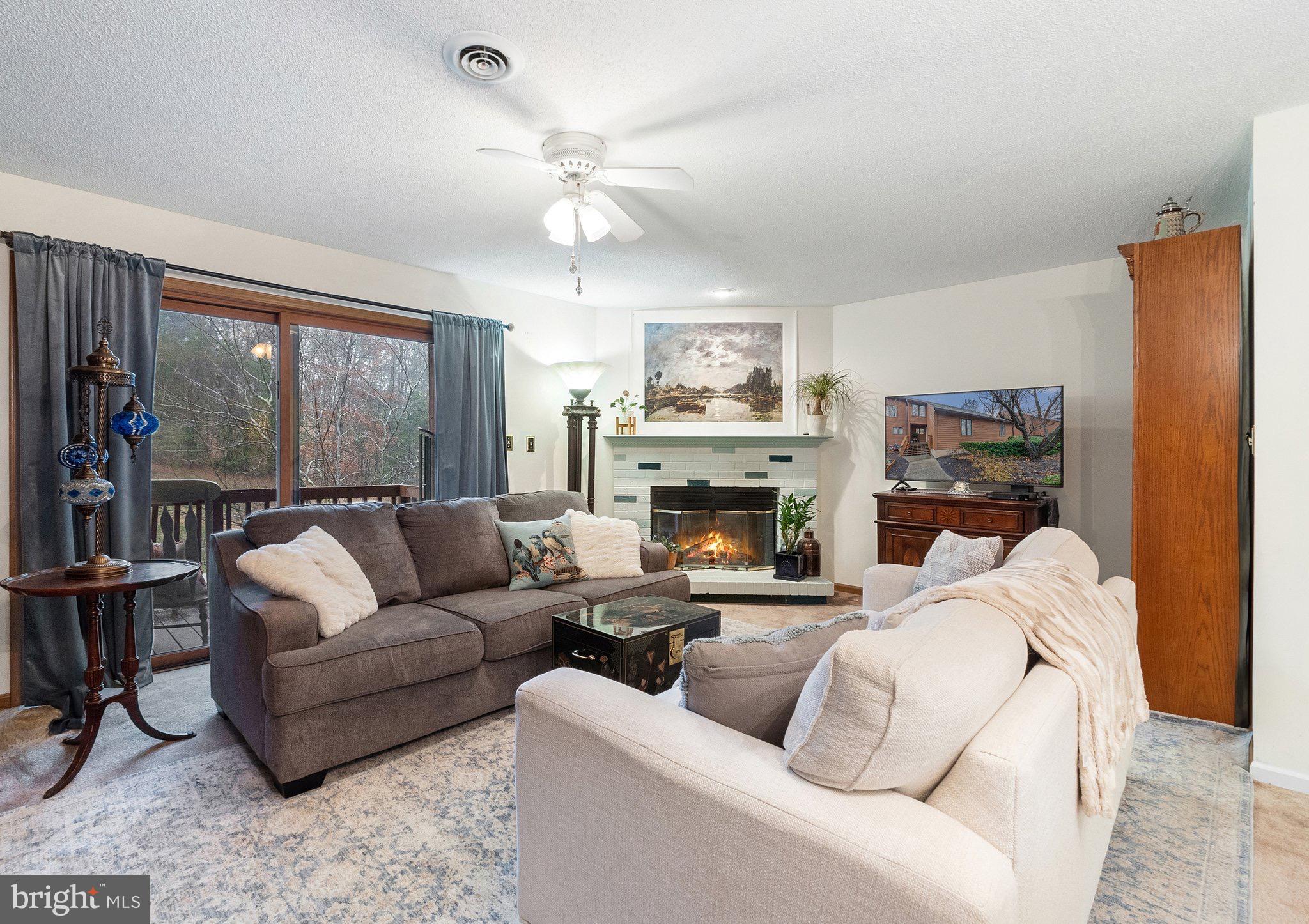 THE WOODS - Residential