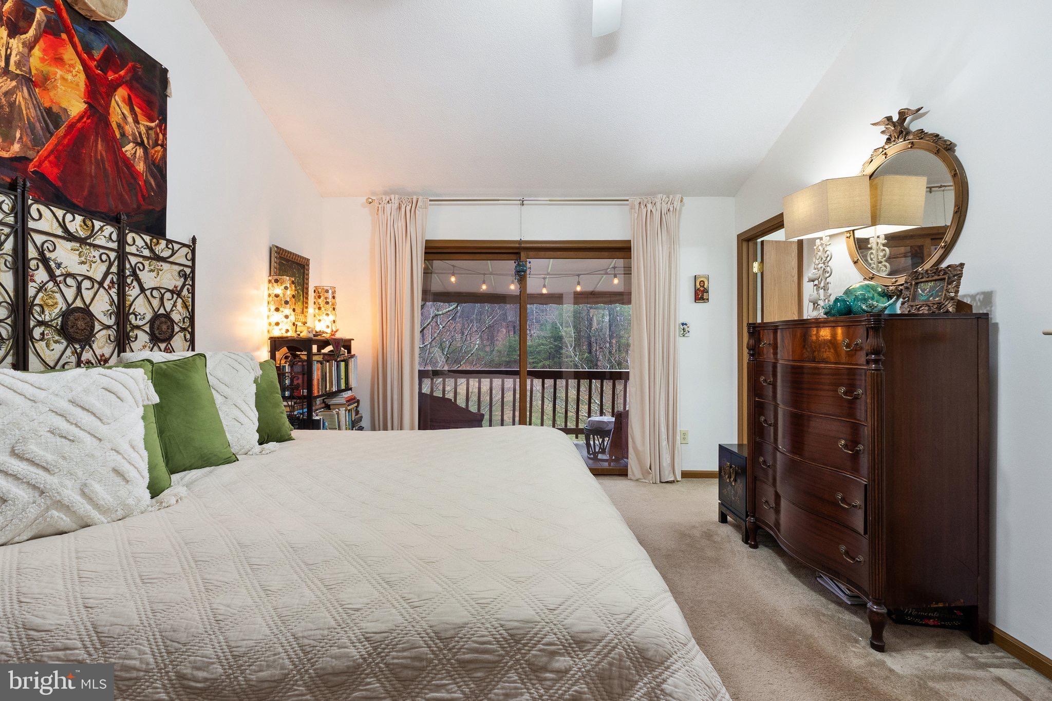 THE WOODS - Residential