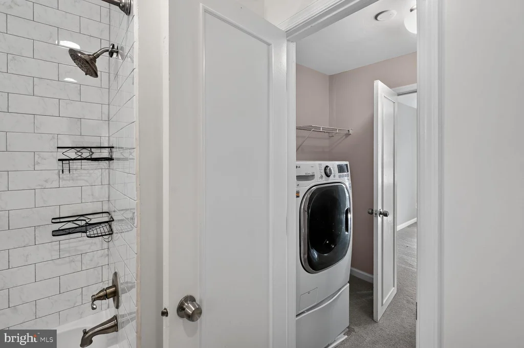 5905 Noblestown Road Unit F, Springfield, VA 22152