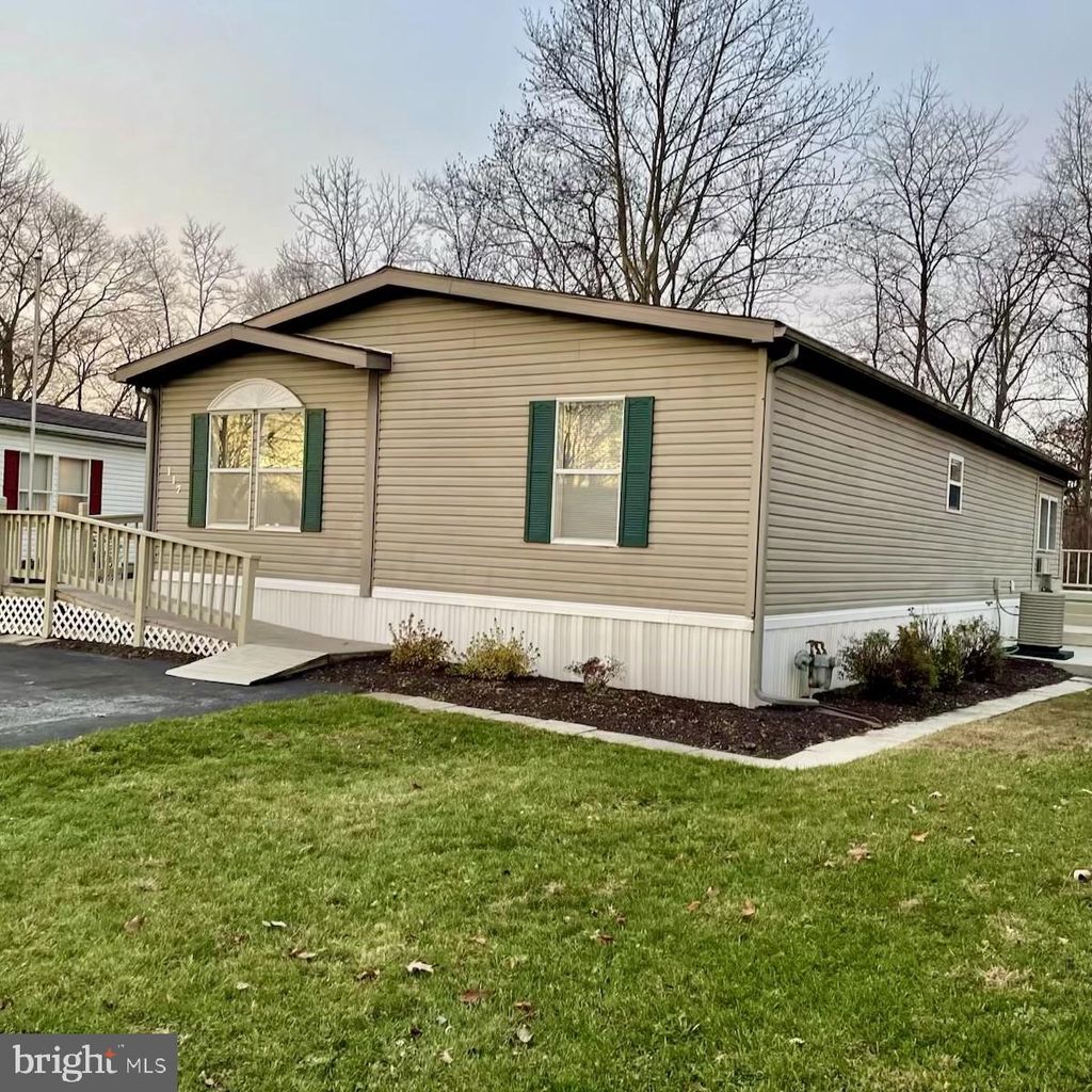 Photo of 117 Barnwood Place, HARRISBURG, PA 17112 (MLS # PADA2051964)