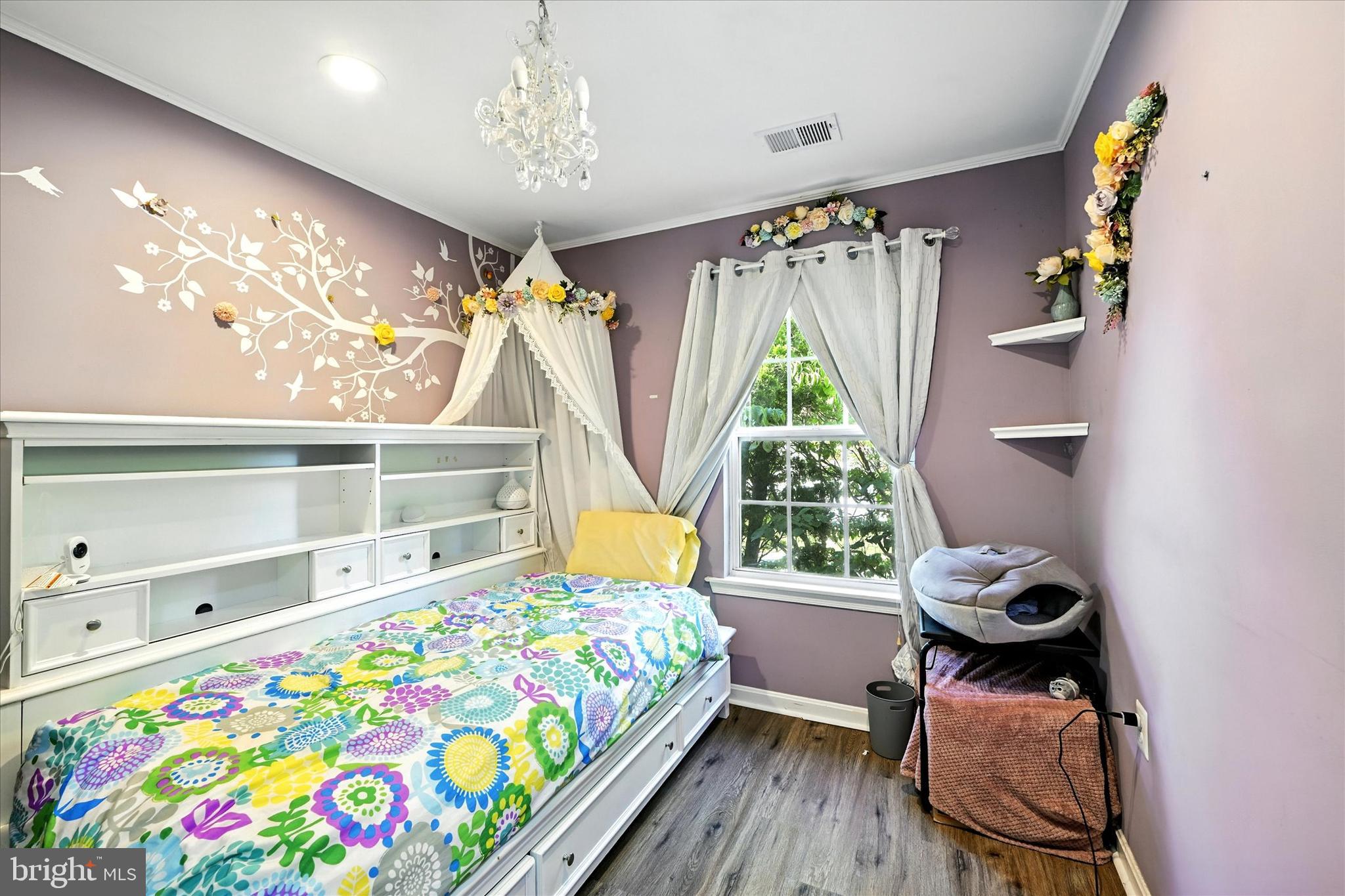 REISTERSTOWN VILLAGE - Residential