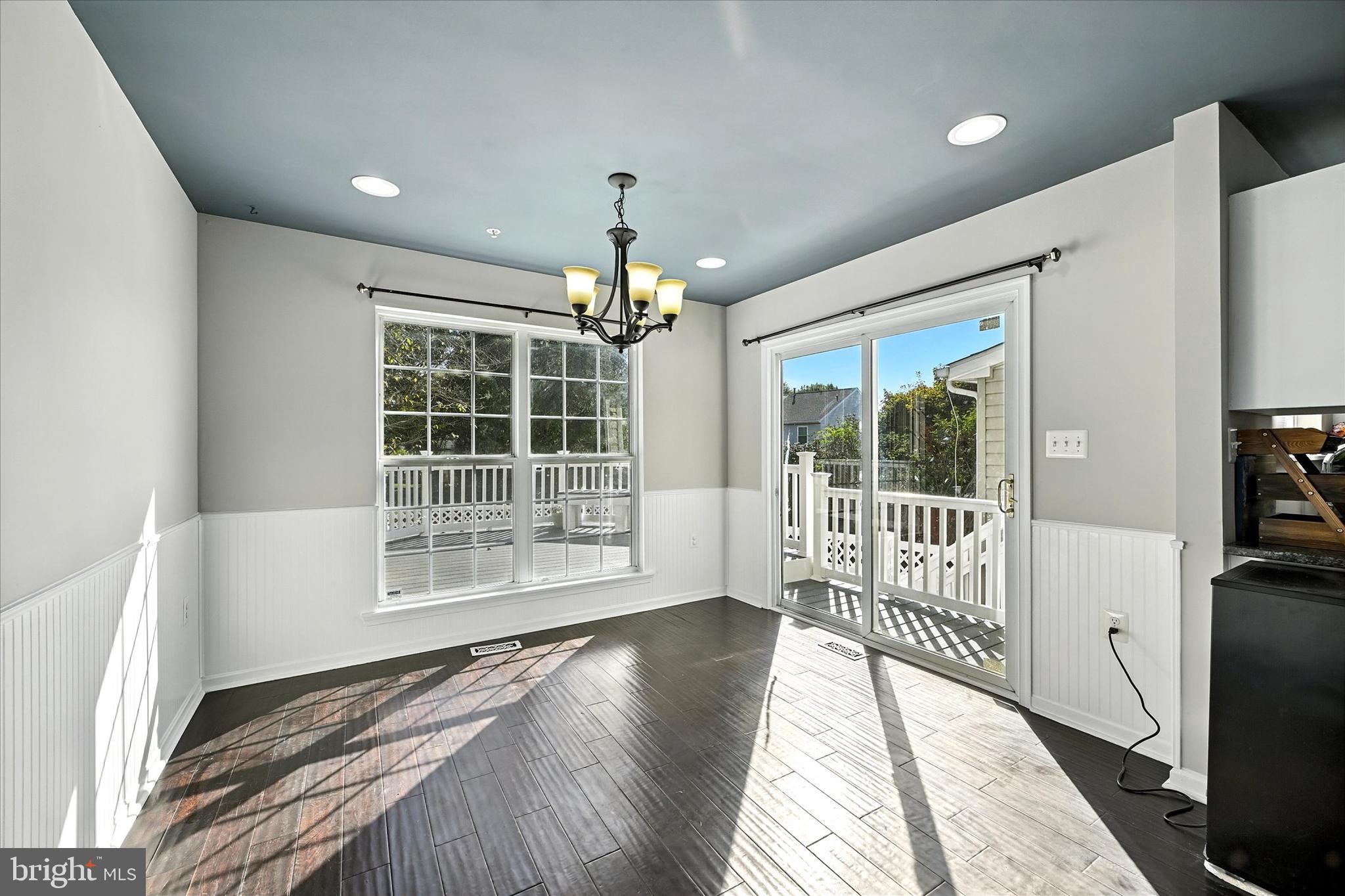 REISTERSTOWN VILLAGE - Residential