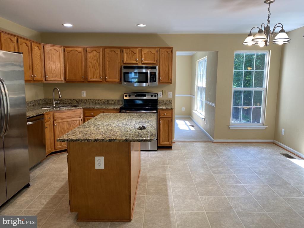 PARK RIDGE - Residential Lease