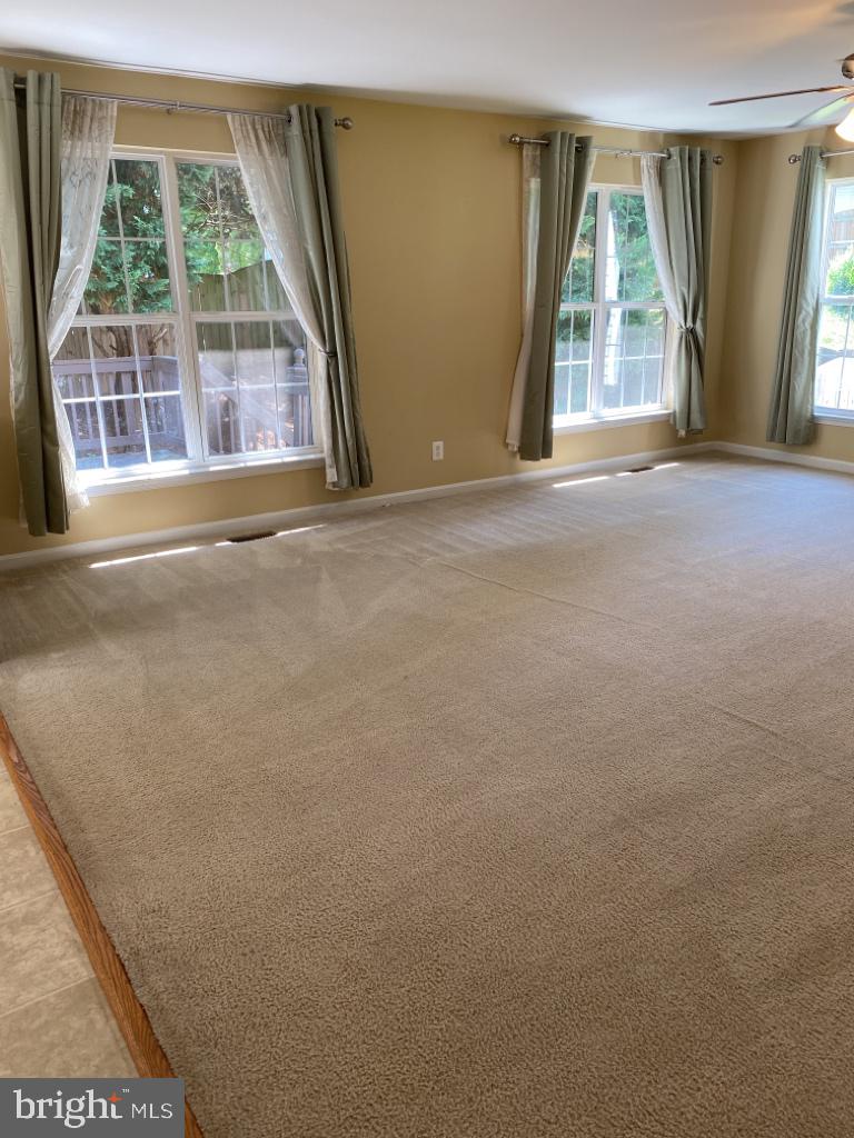 PARK RIDGE - Residential Lease