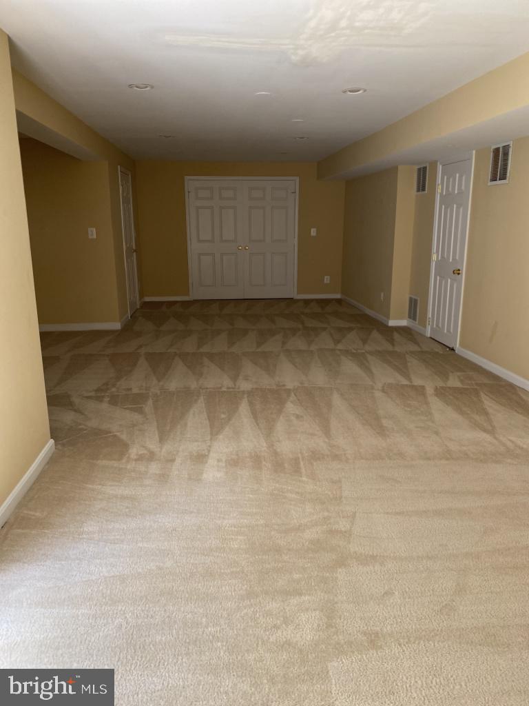 PARK RIDGE - Residential Lease