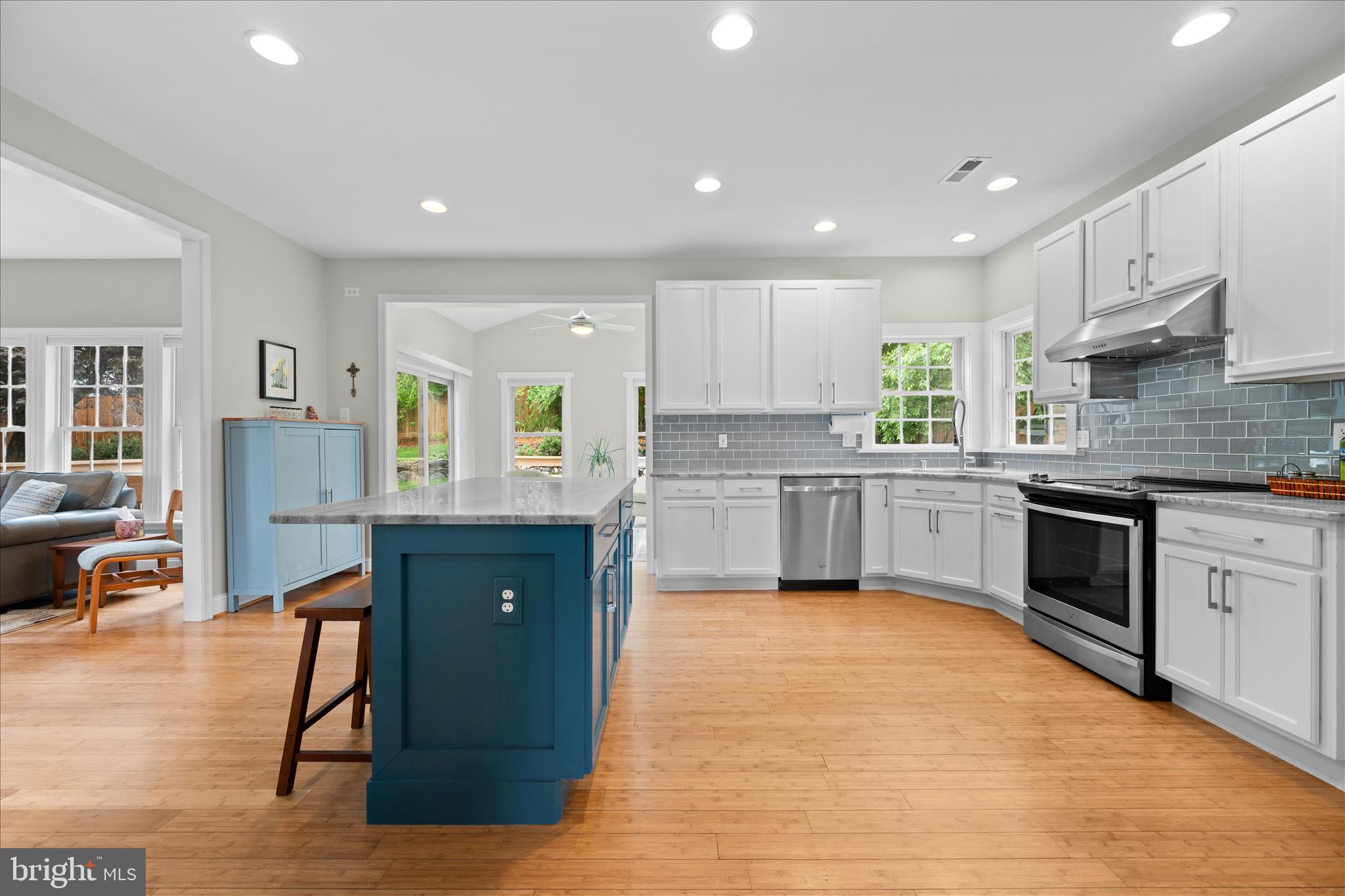 TOLLEY TERRACE - Residential