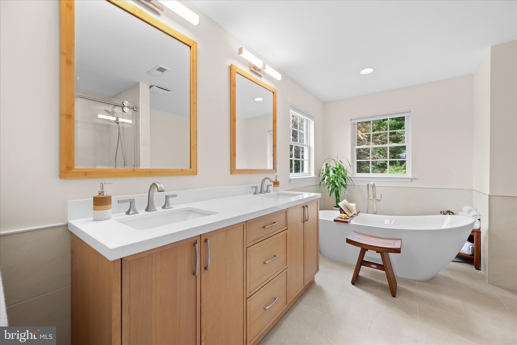 TOLLEY TERRACE - Residential