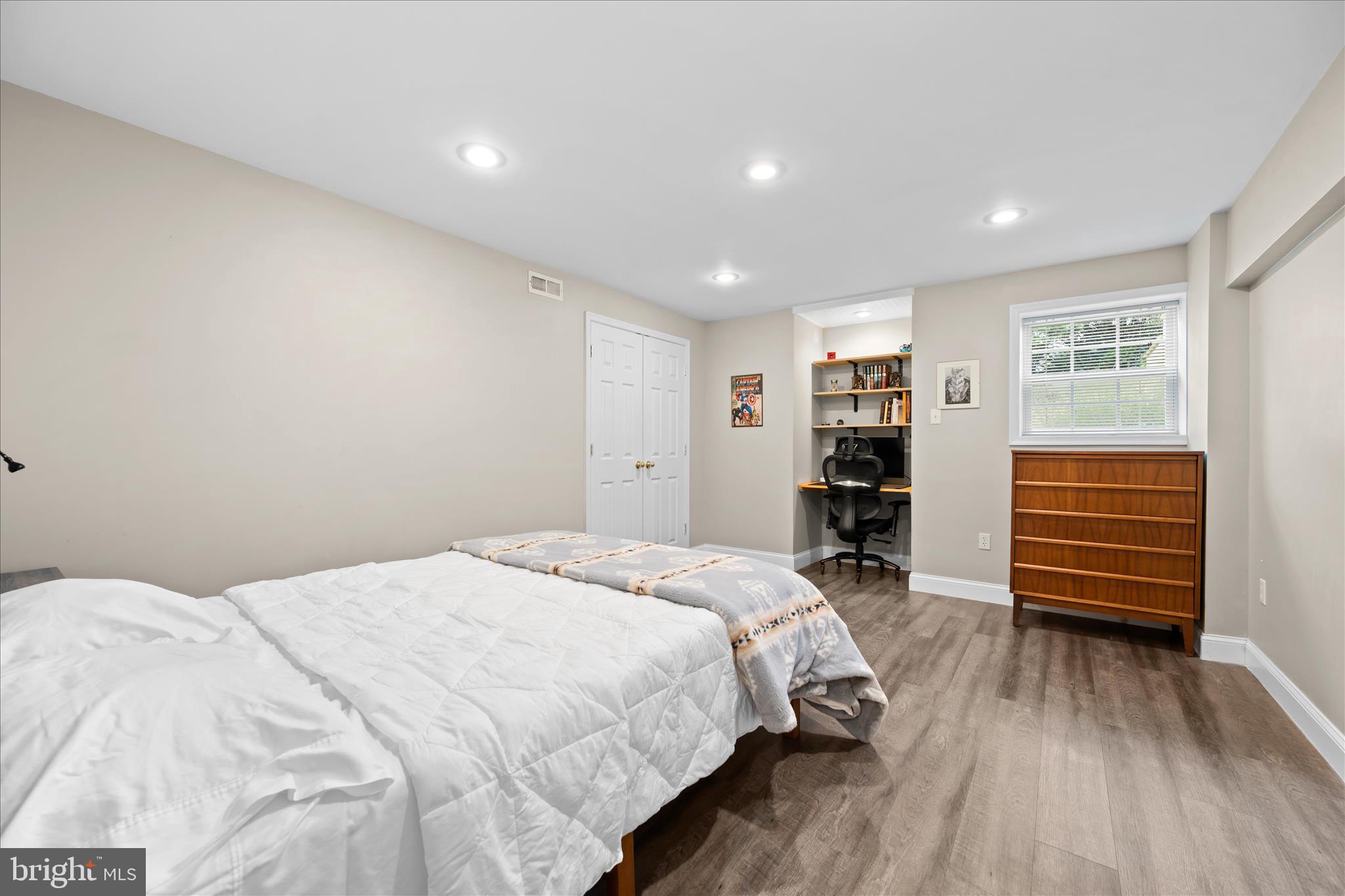 TOLLEY TERRACE - Residential