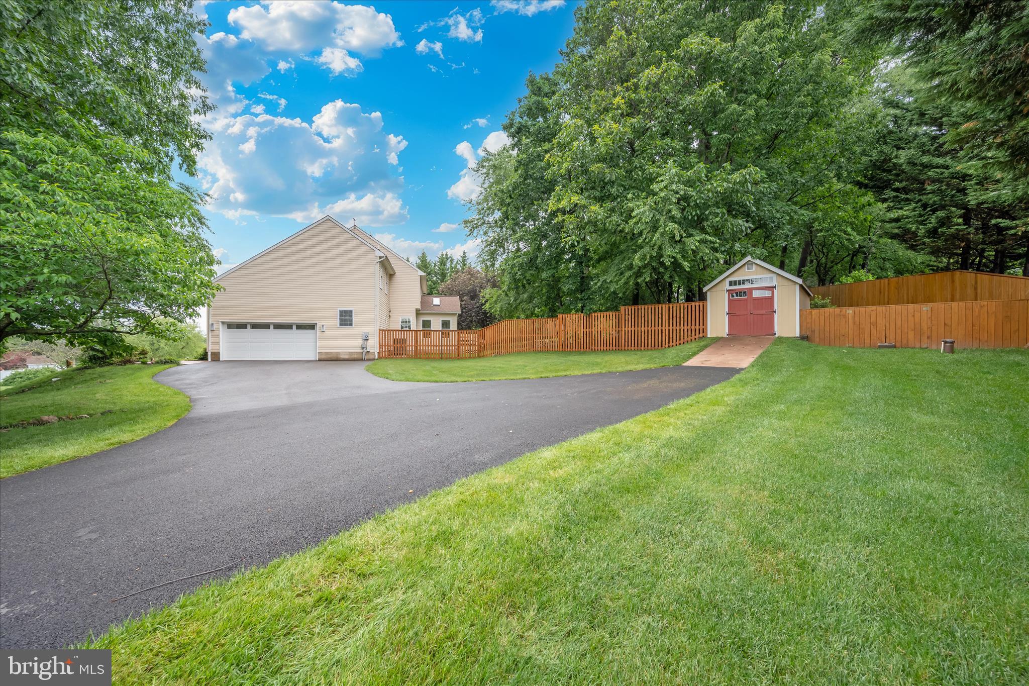 TOLLEY TERRACE - Residential