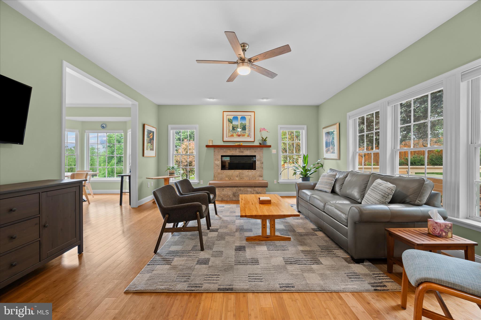 TOLLEY TERRACE - Residential