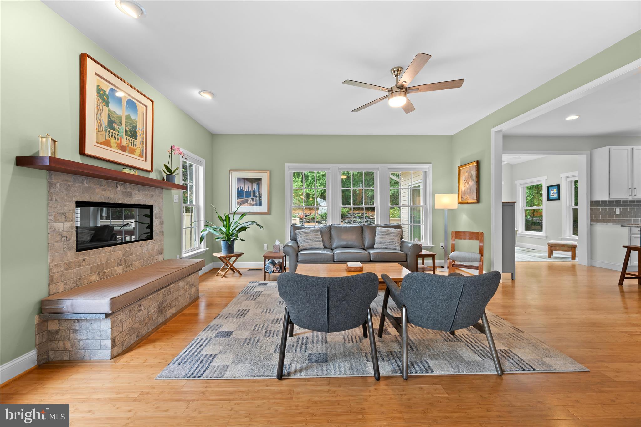 TOLLEY TERRACE - Residential