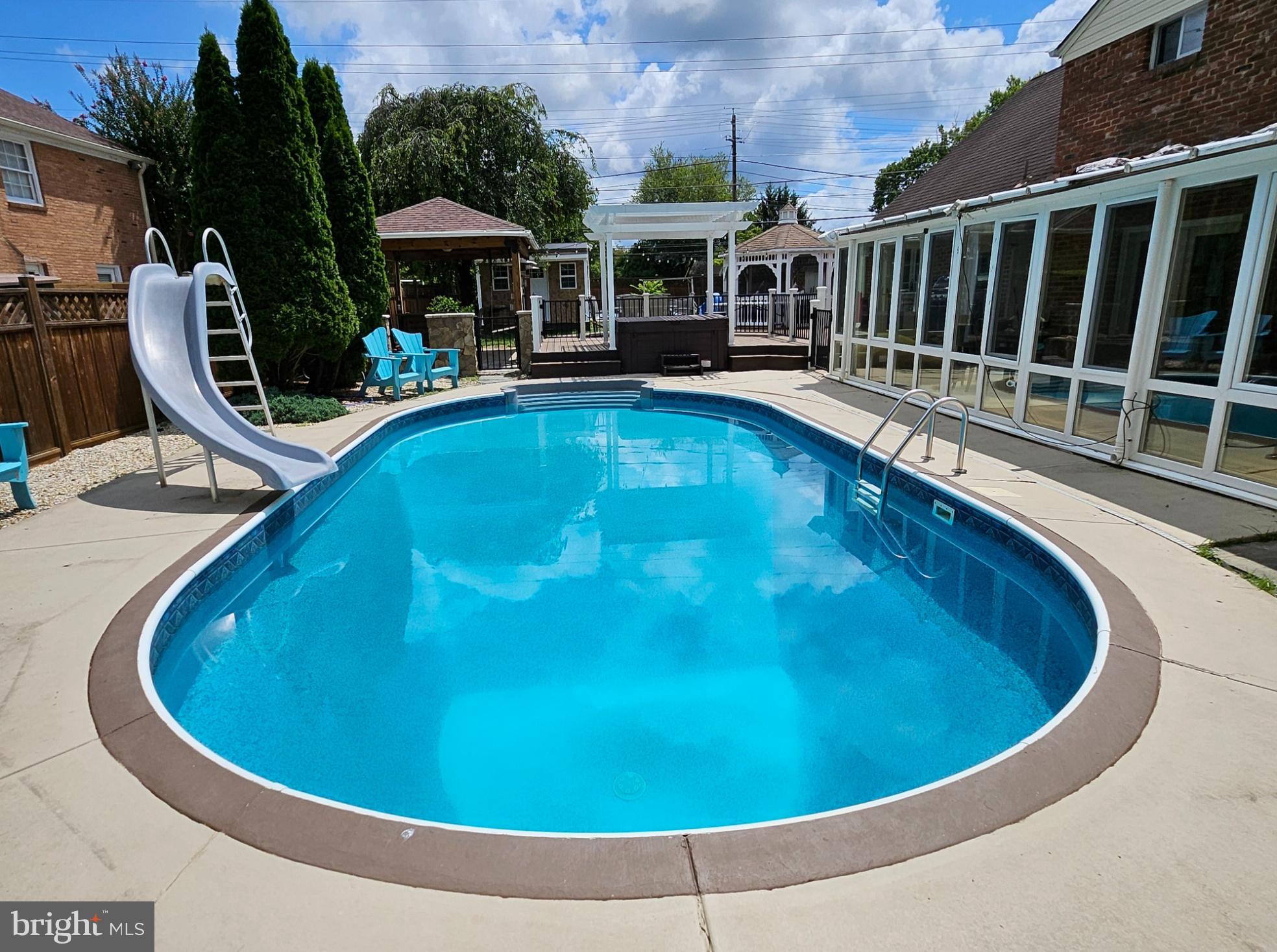8001 POSTOAK ROAD