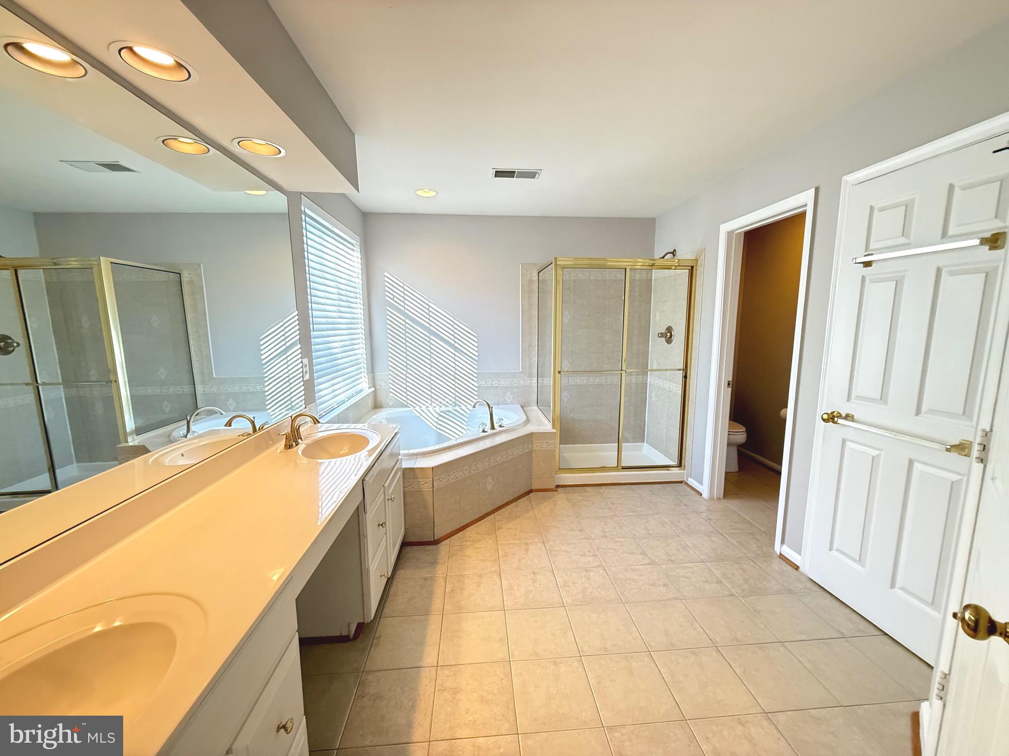 DEARBOUGHT - Residential