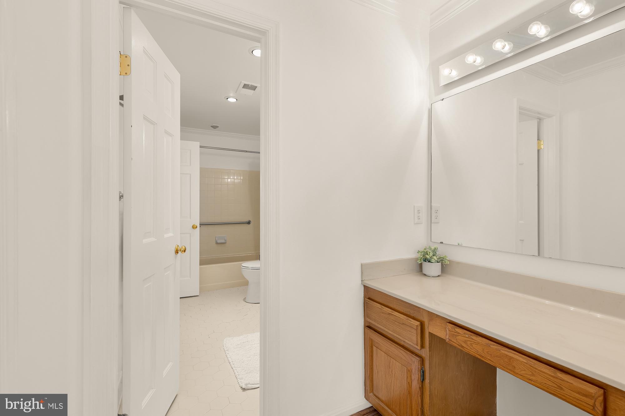 RIDGE ROAD ESTS - Residential