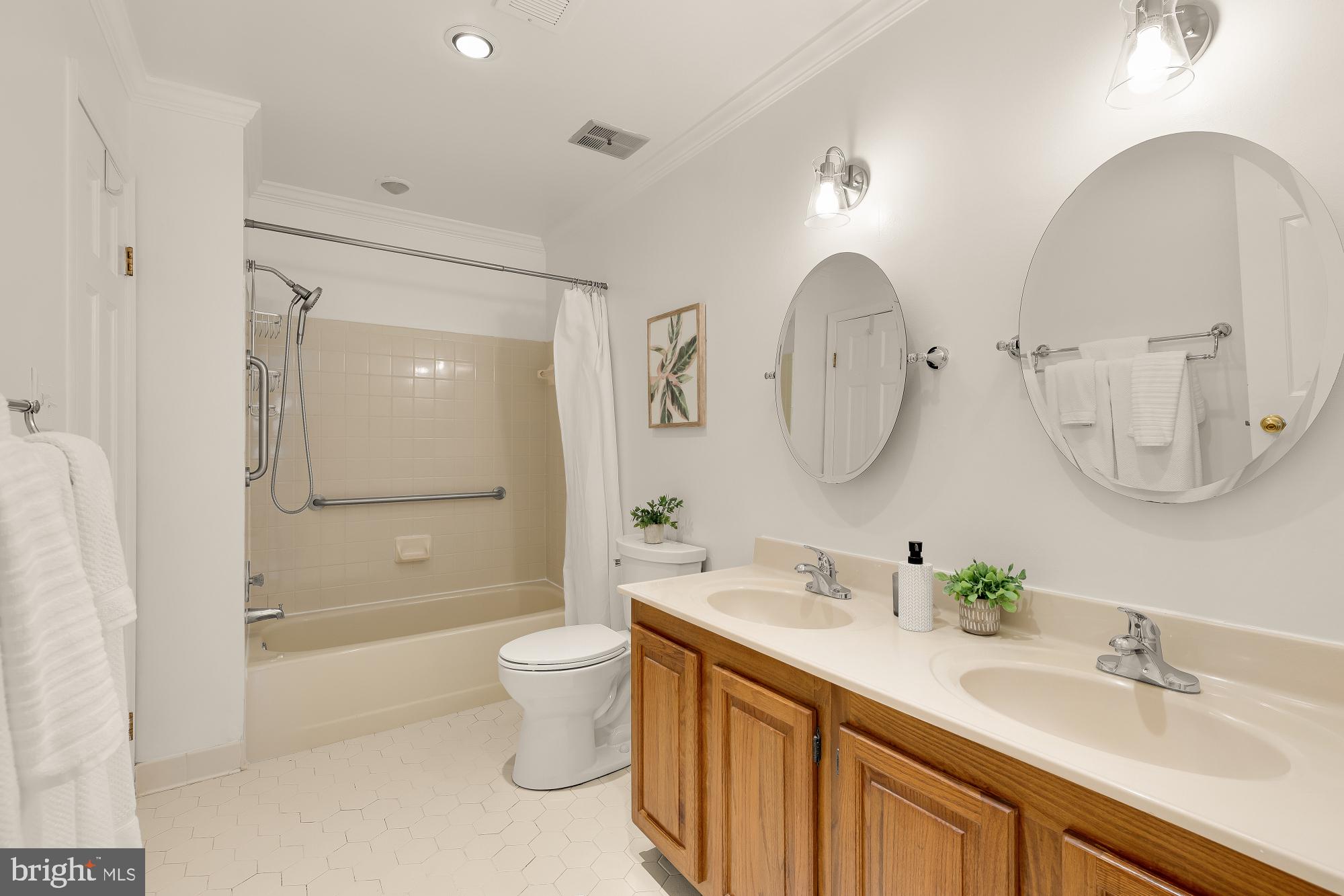 RIDGE ROAD ESTS - Residential