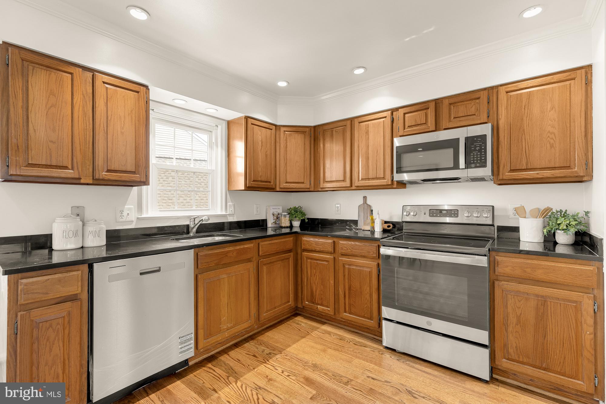 RIDGE ROAD ESTS - Residential