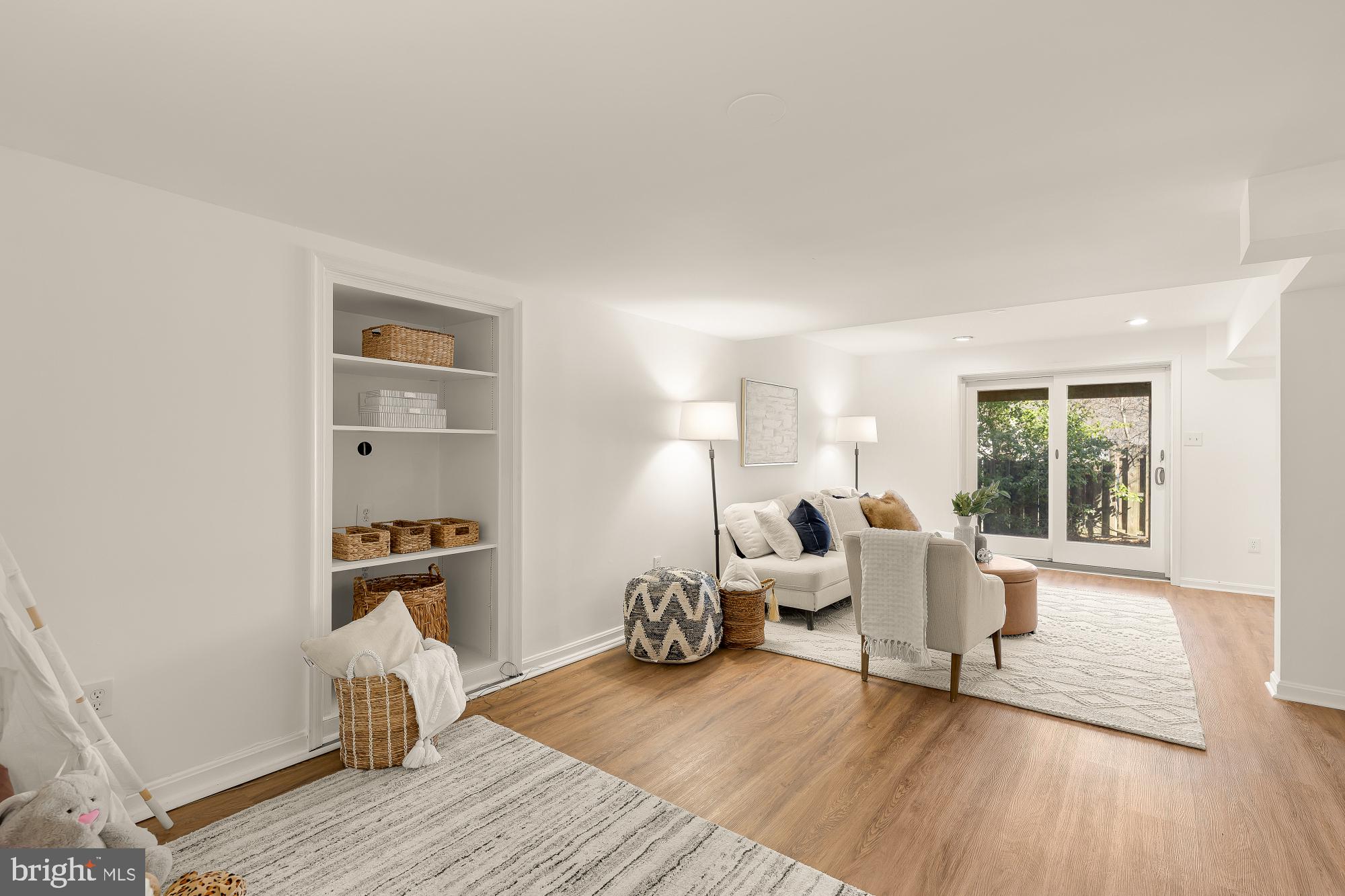 RIDGE ROAD ESTS - Residential