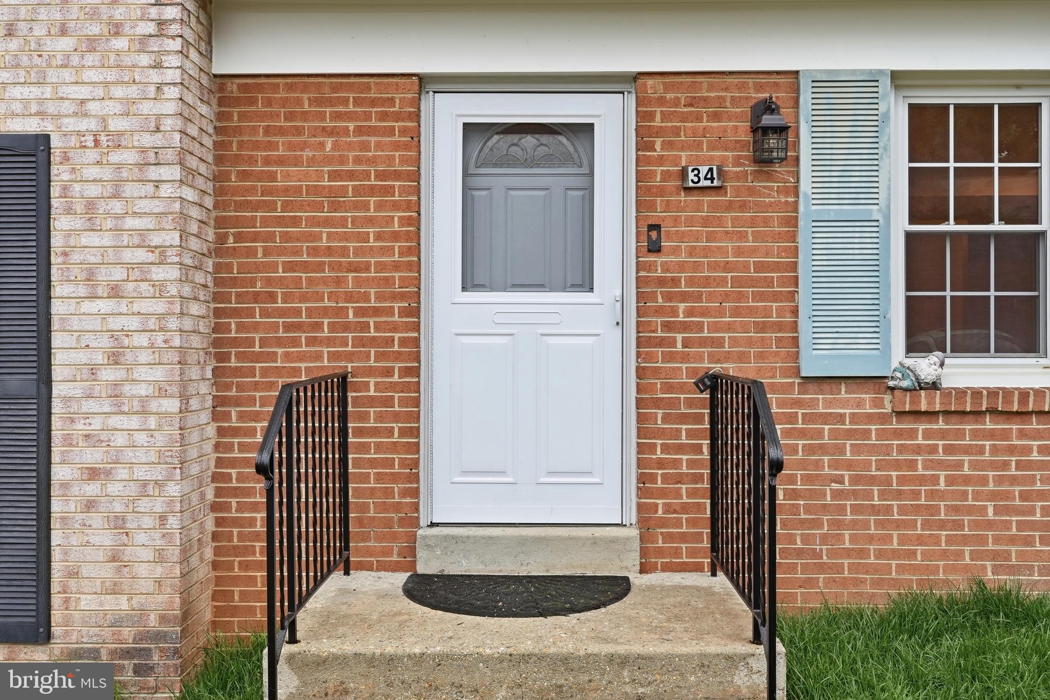 ROCKSHIRE TOWNHOMES - Residential