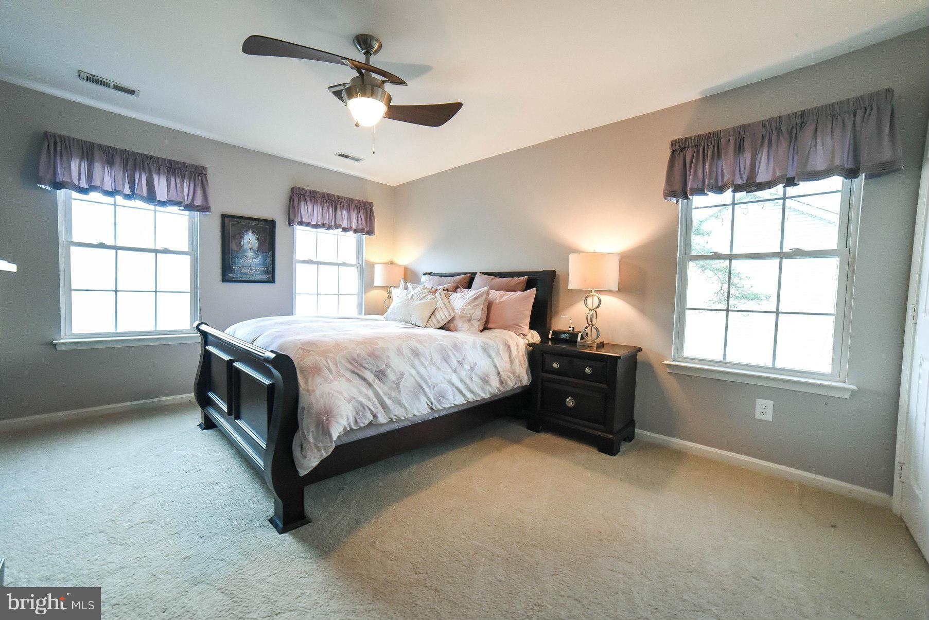 ST GEORGE BEACH - Residential