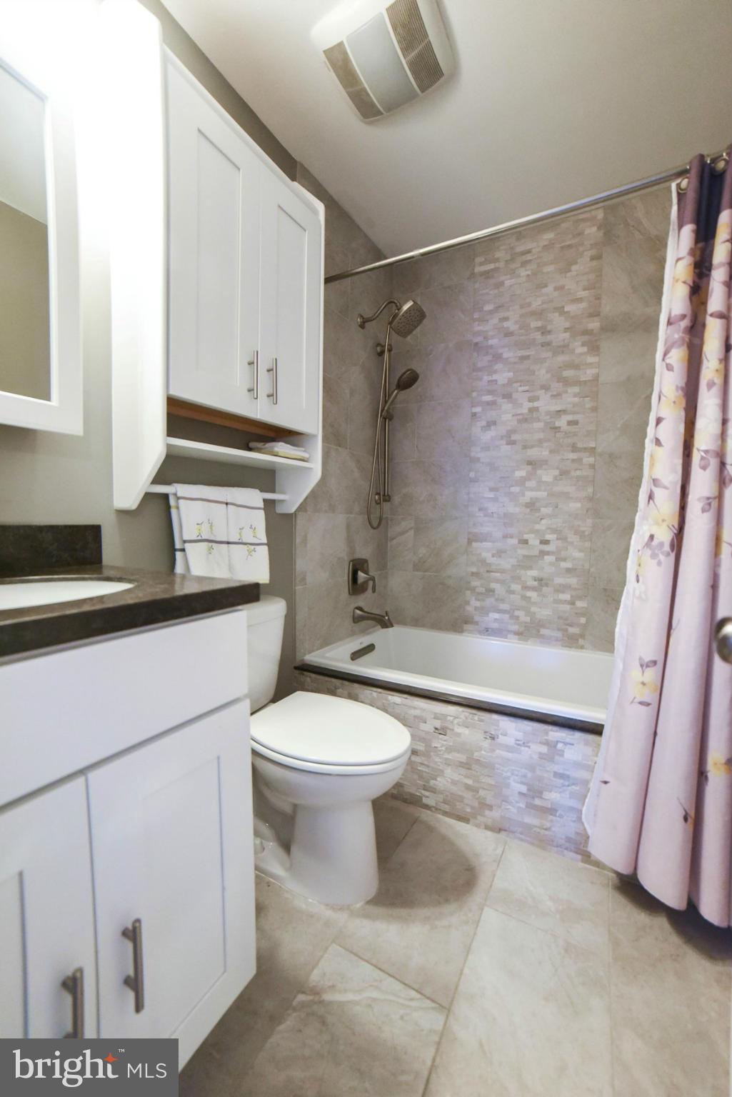 ST GEORGE BEACH - Residential