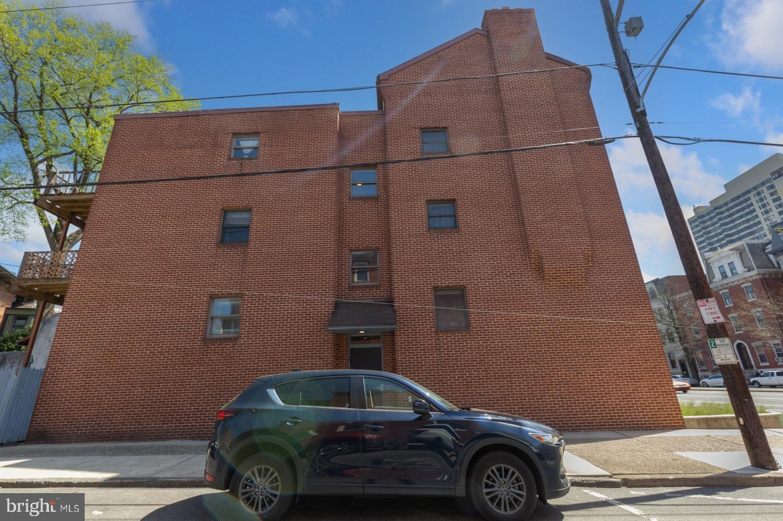 SPRING GARDEN - Residential Lease