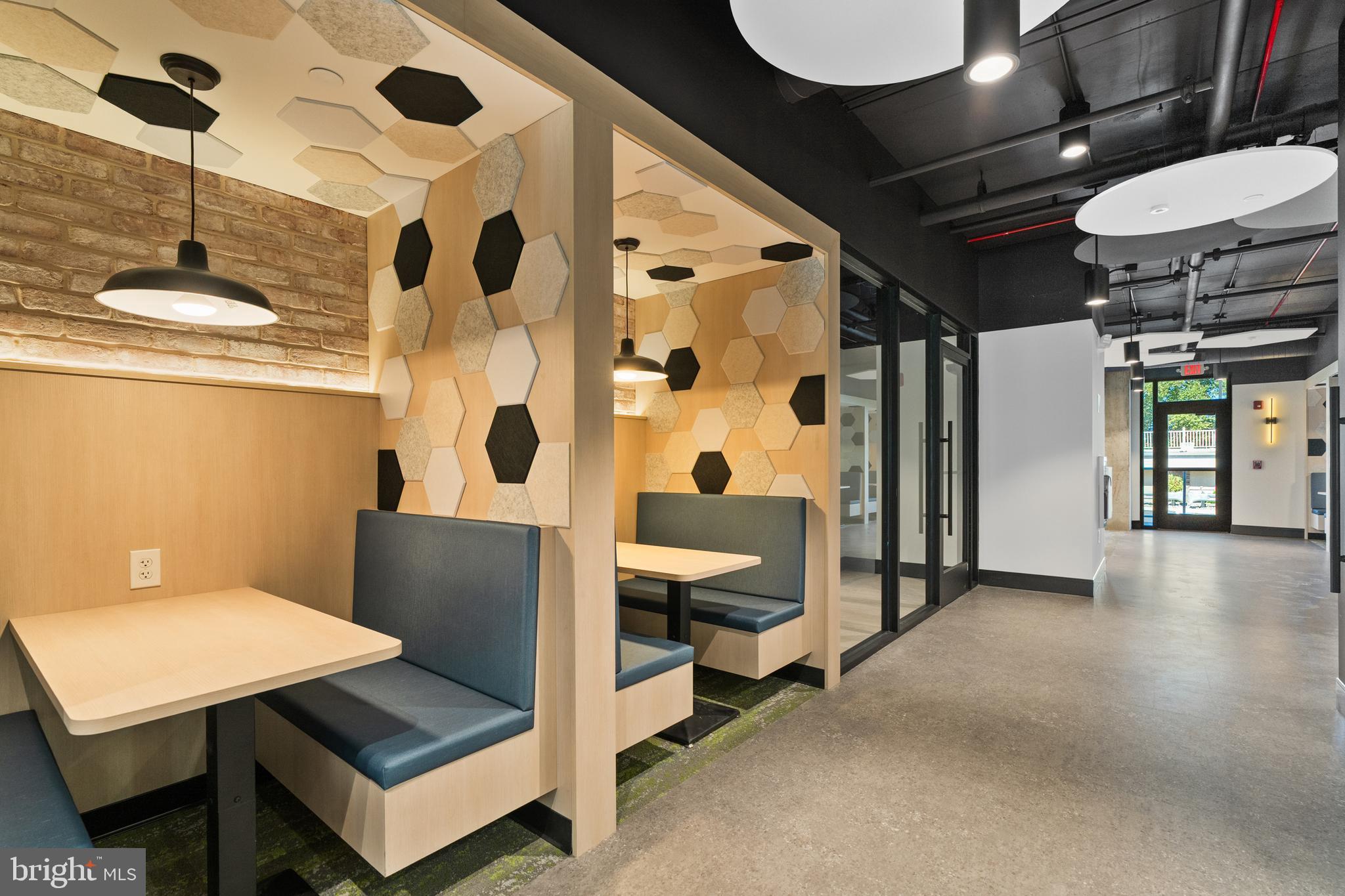 144 N MAIN STREET CO-WORKING SPACE