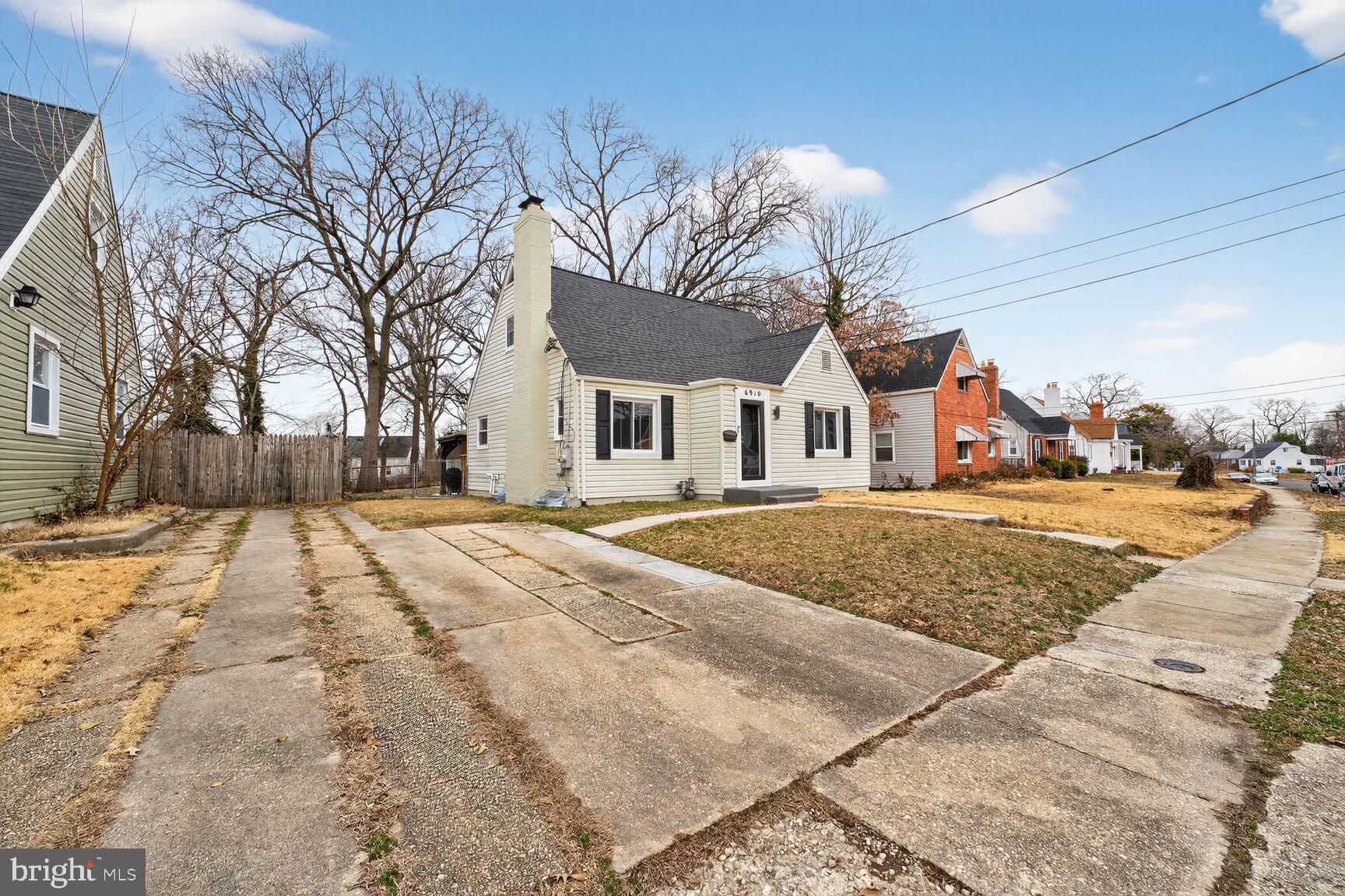 DISTRICT HEIGHTS - Residential