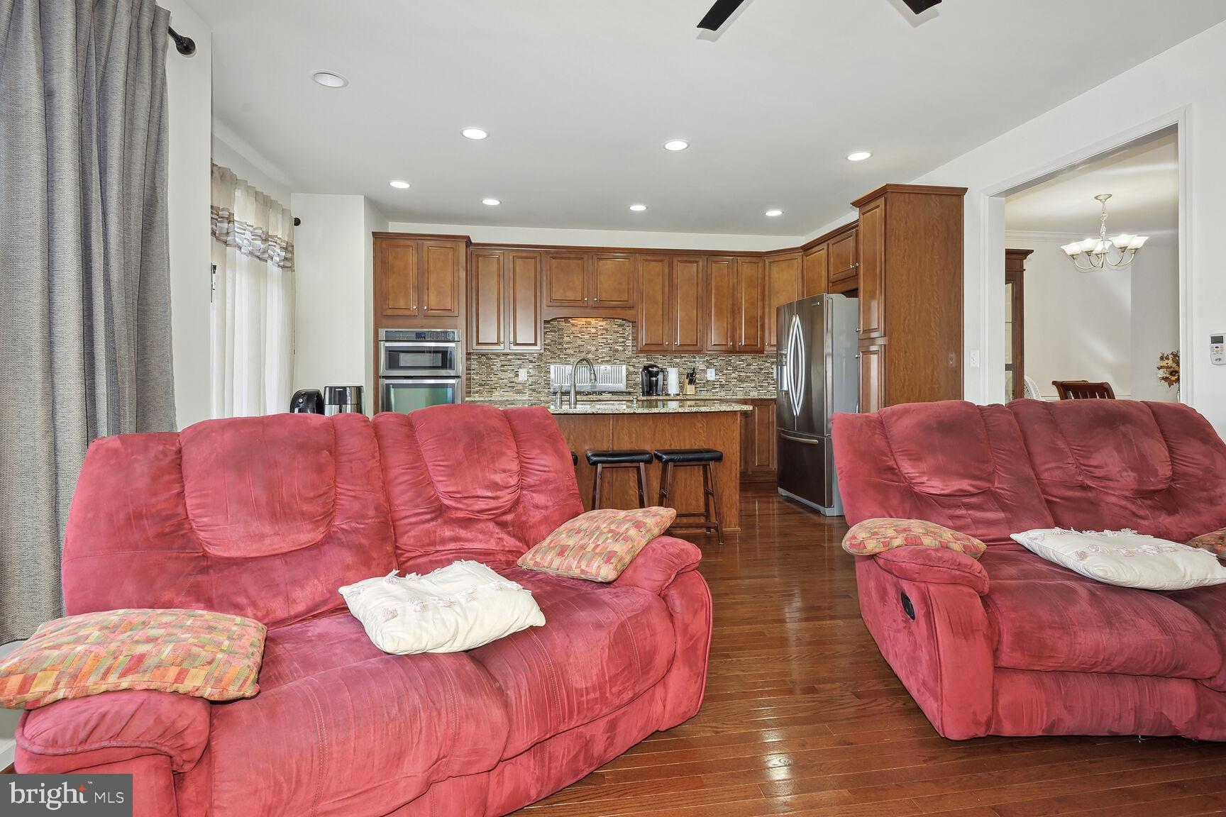 25053 PRAIRIE FIRE SQUARE