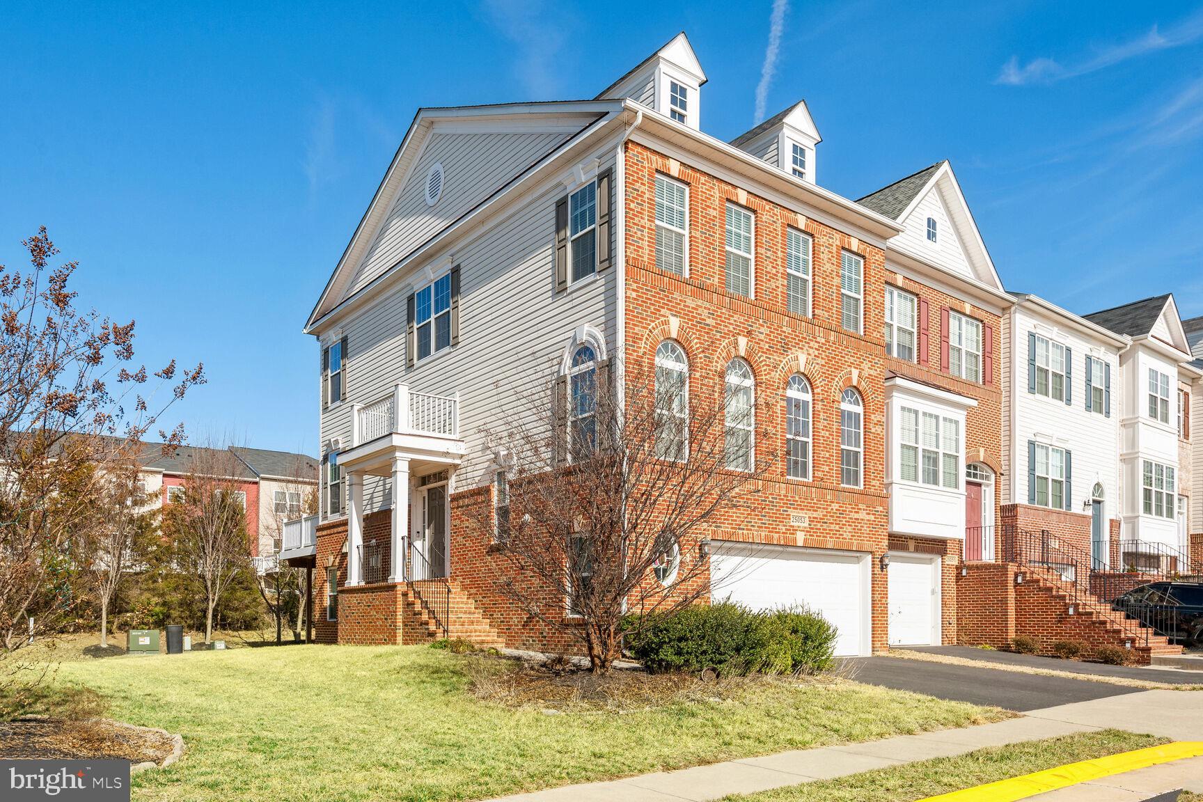 25053 PRAIRIE FIRE SQUARE