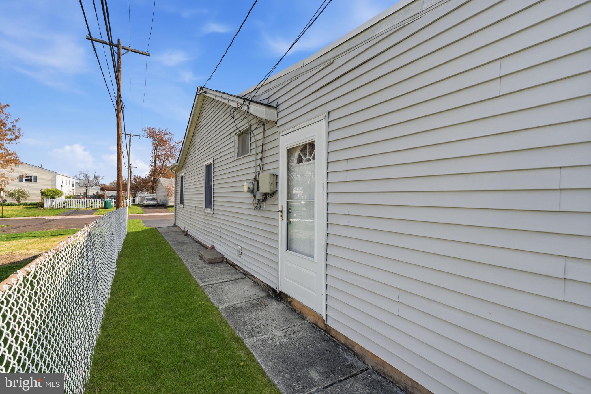 FAIRLESS HILLS - Residential