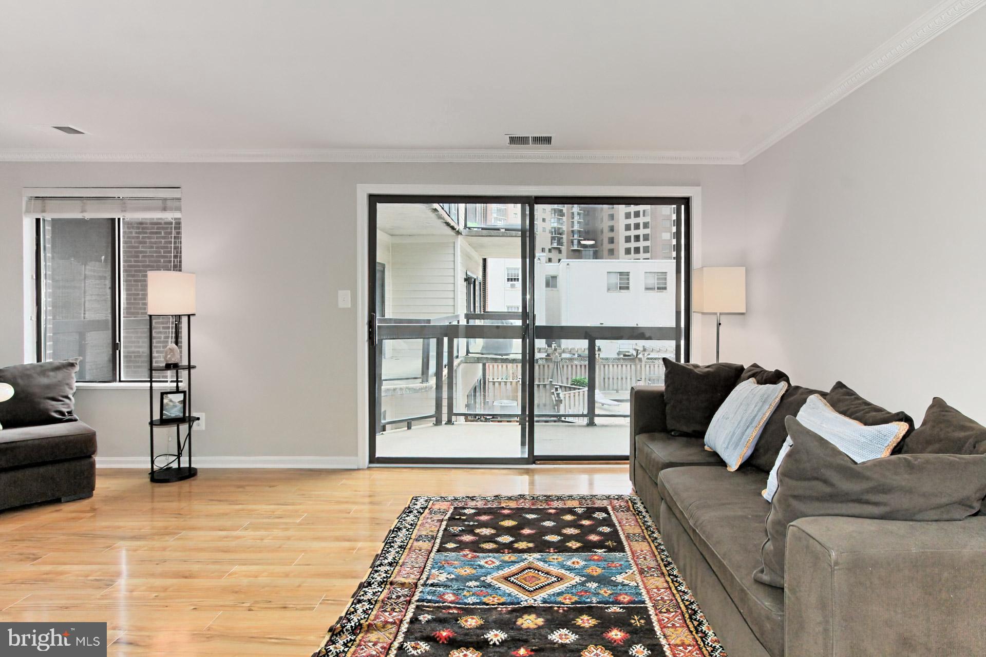 SUMMERWALK - Residential