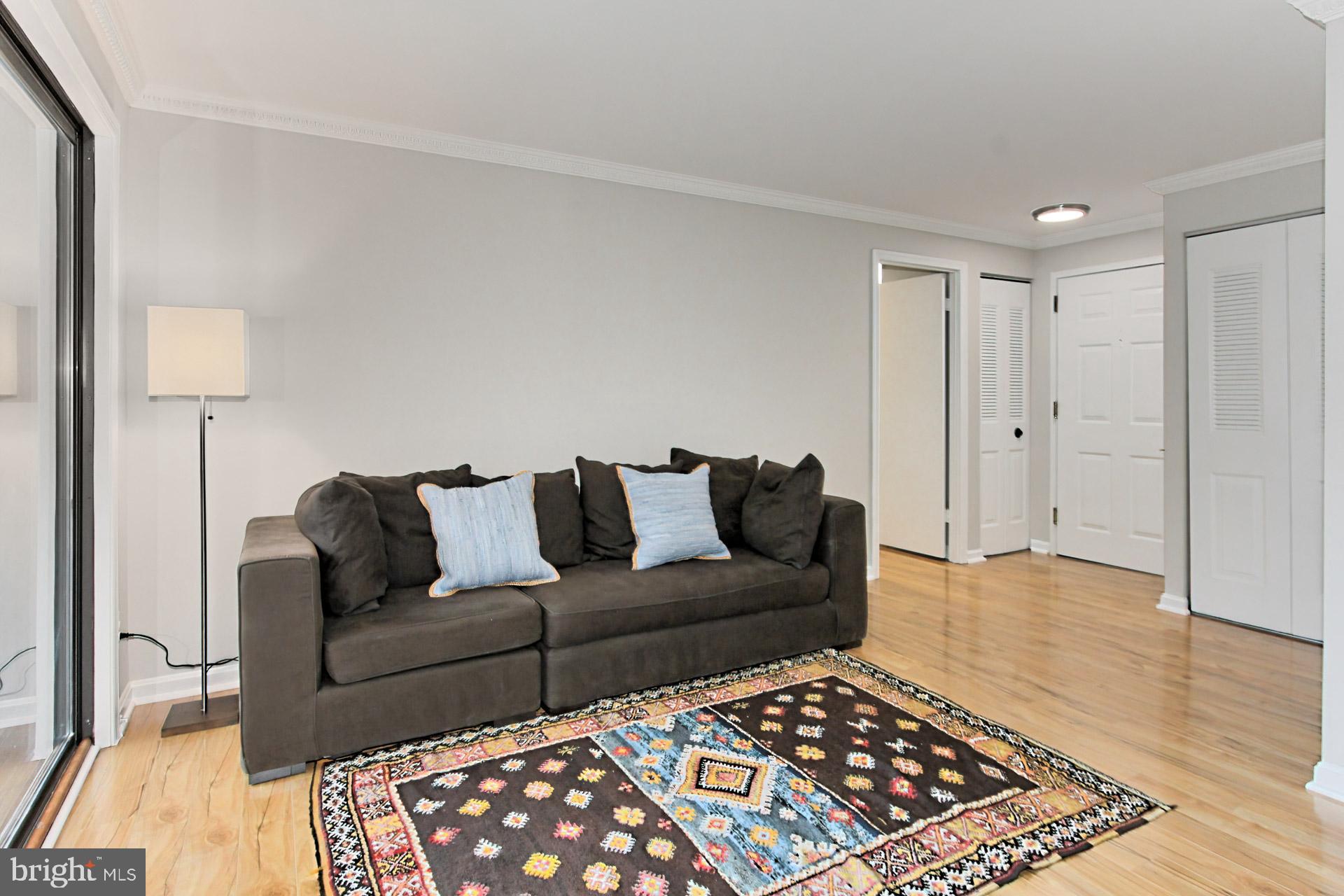 SUMMERWALK - Residential