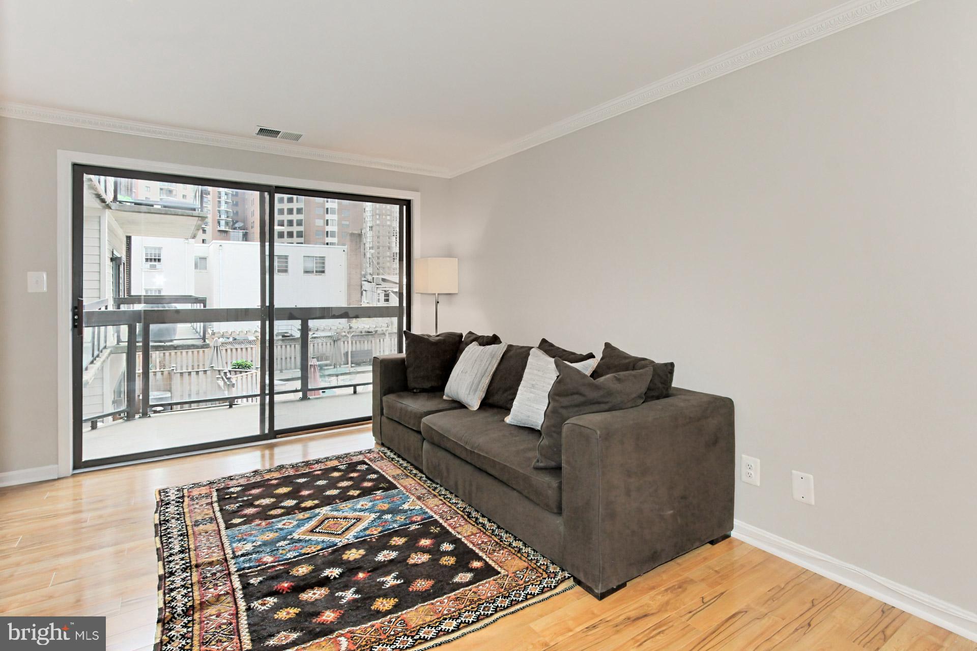 SUMMERWALK - Residential