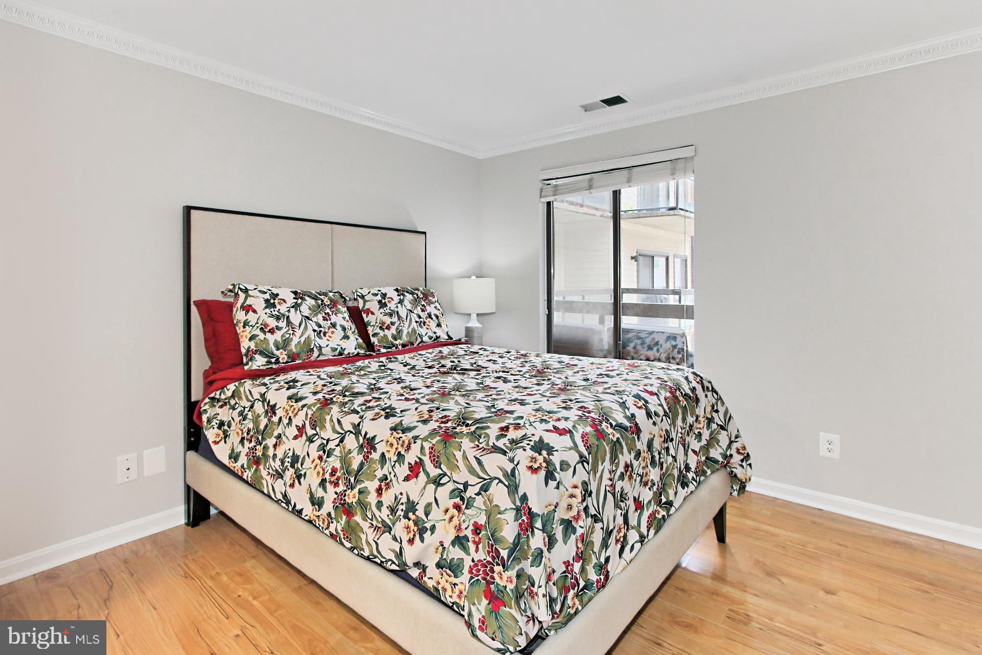 SUMMERWALK - Residential