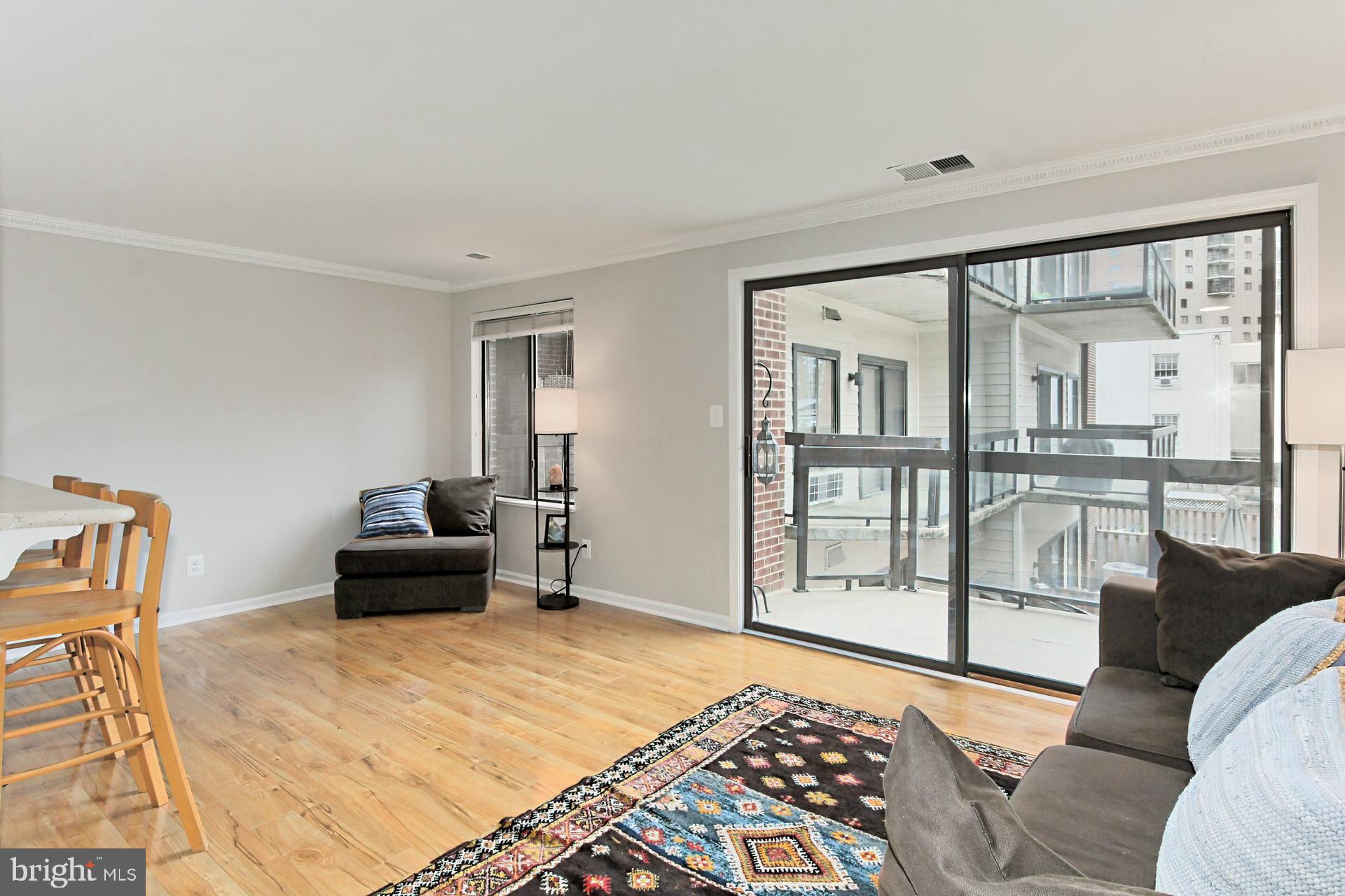 SUMMERWALK - Residential