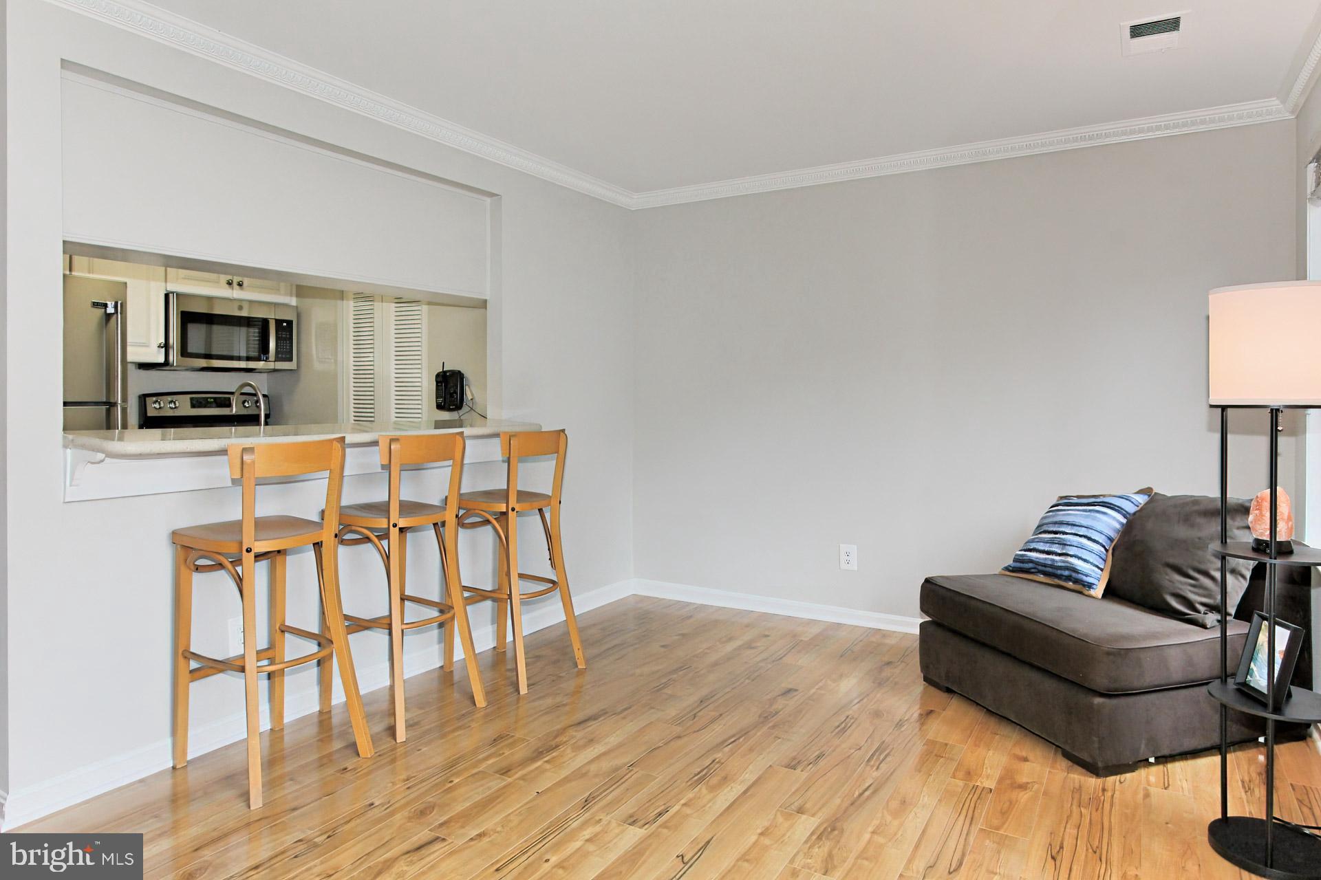 SUMMERWALK - Residential