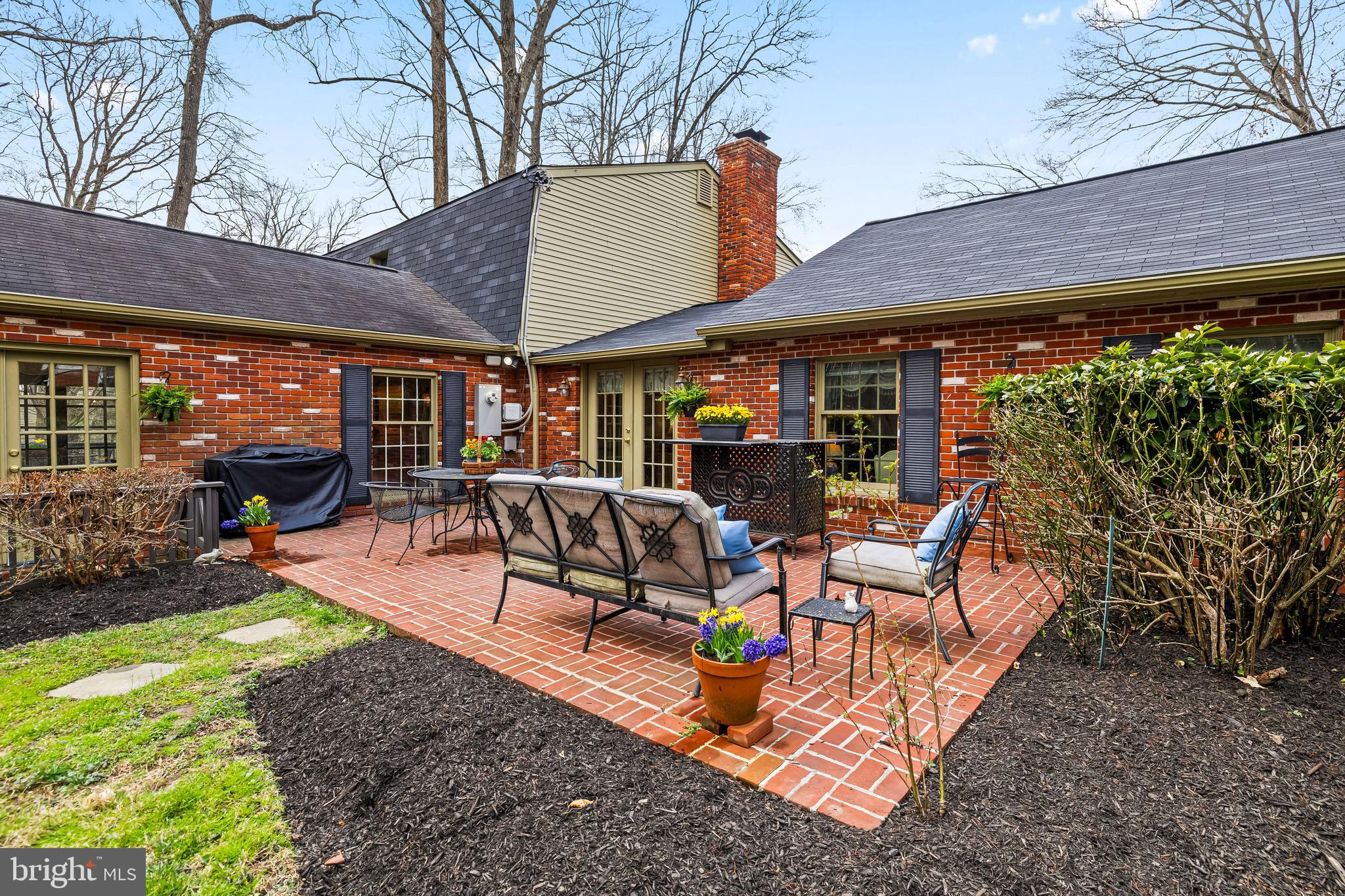 SUMMER HILL - Residential