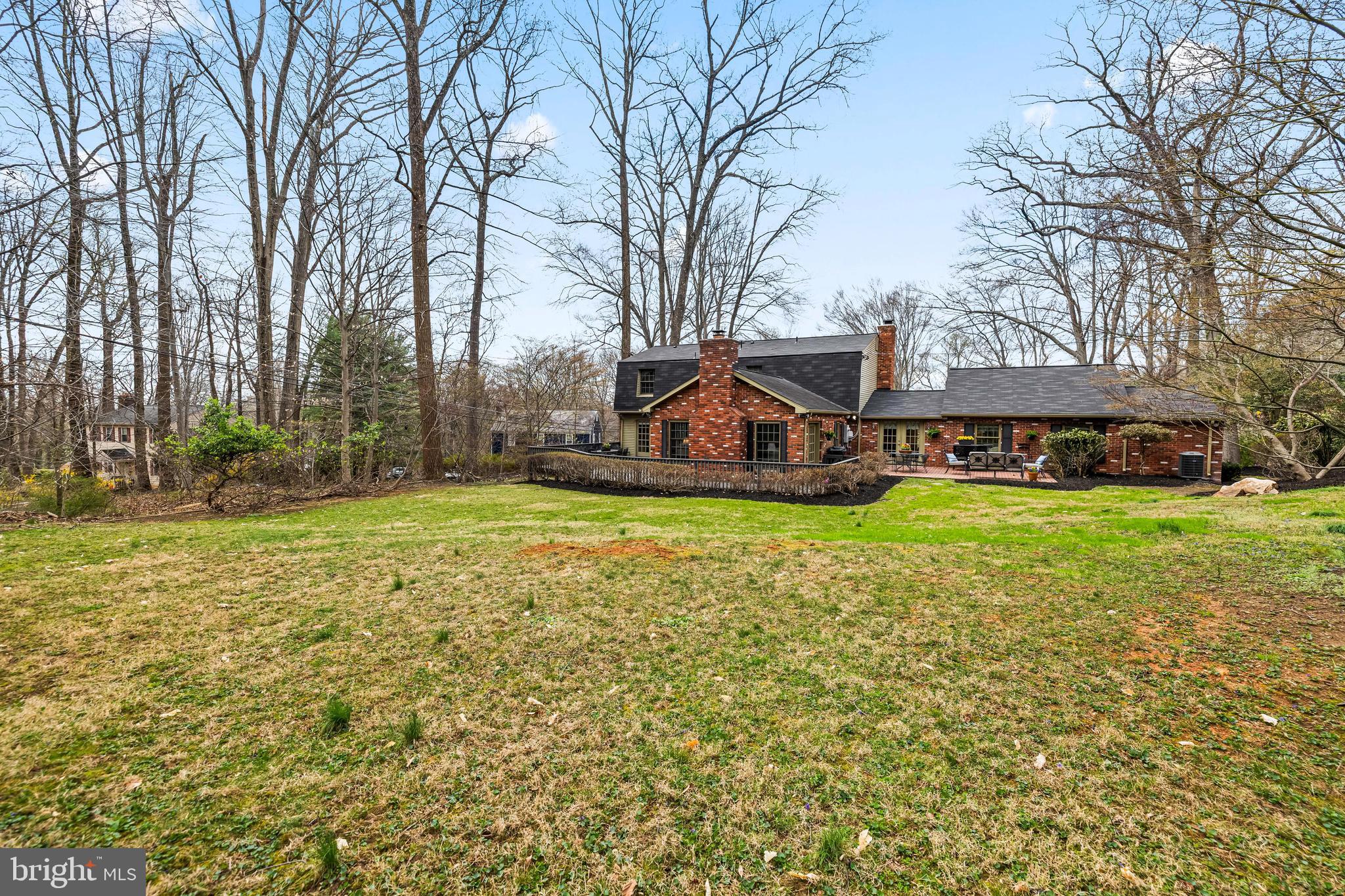 SUMMER HILL - Residential