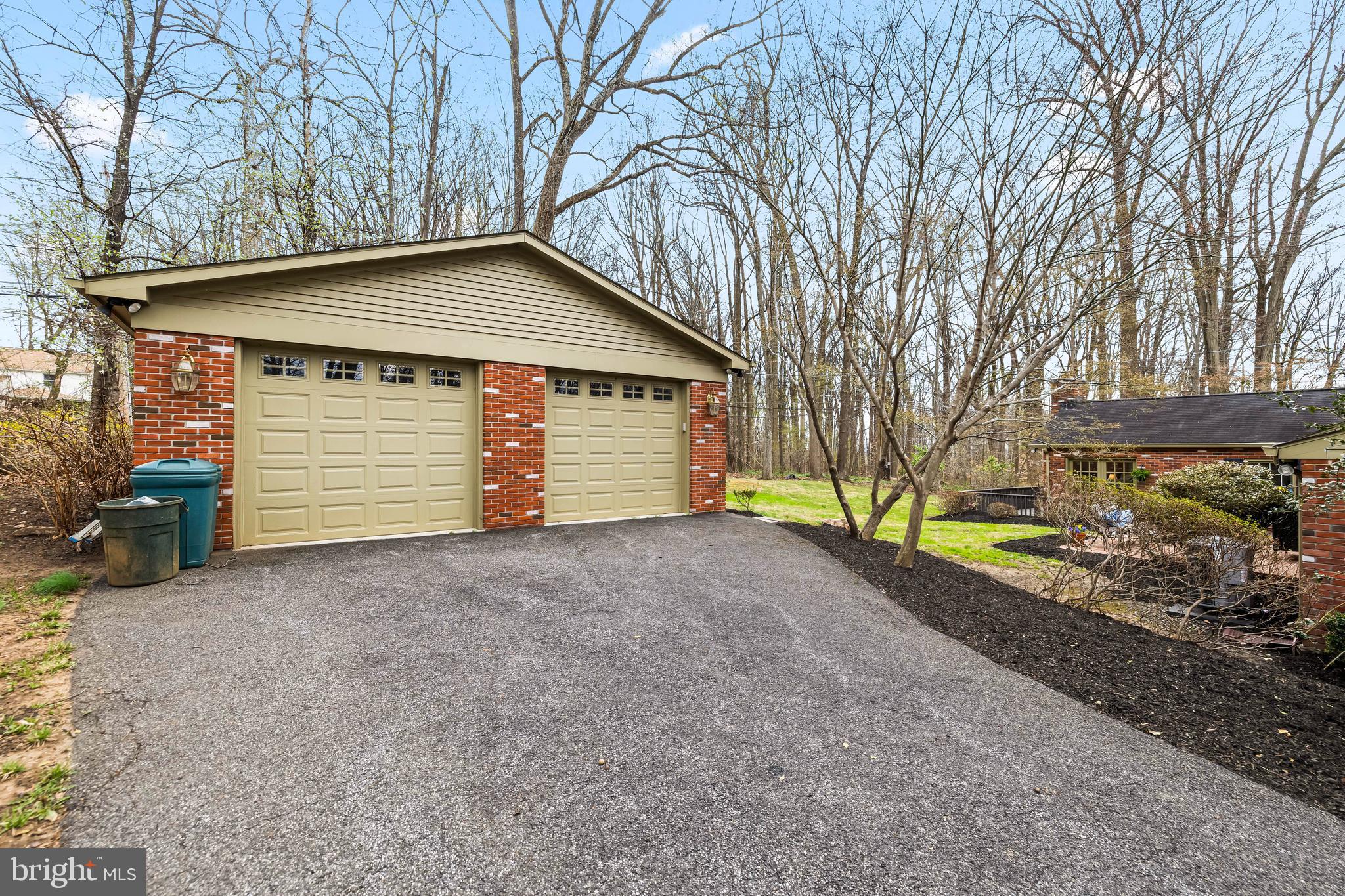 SUMMER HILL - Residential