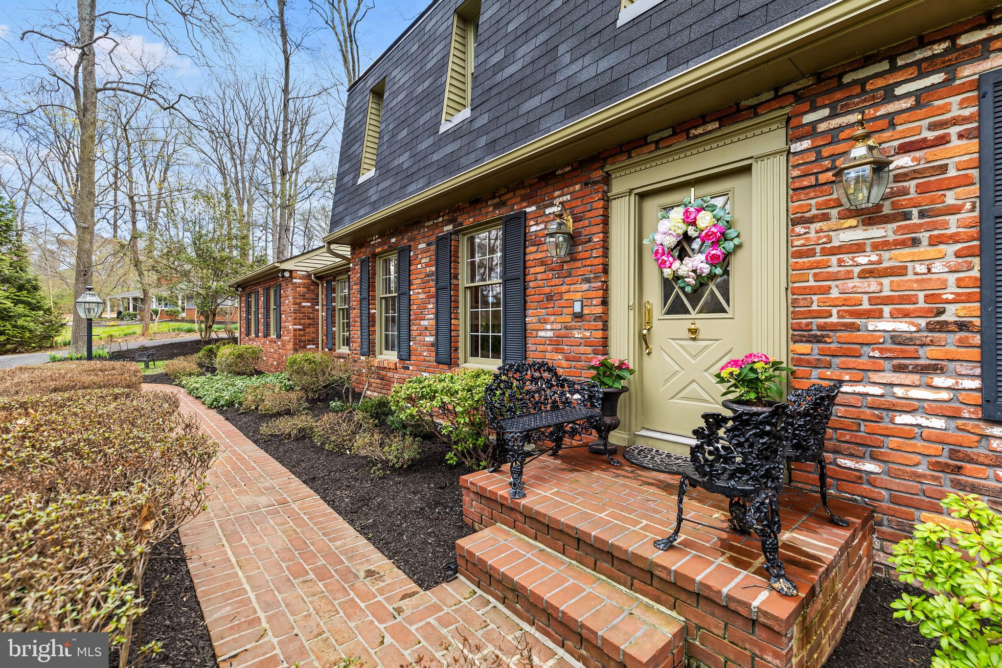 SUMMER HILL - Residential