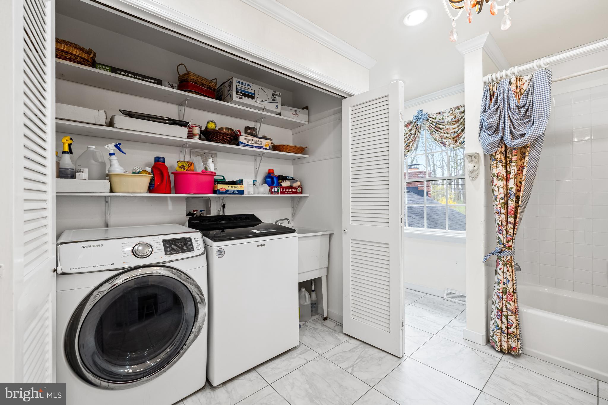 SUMMER HILL - Residential