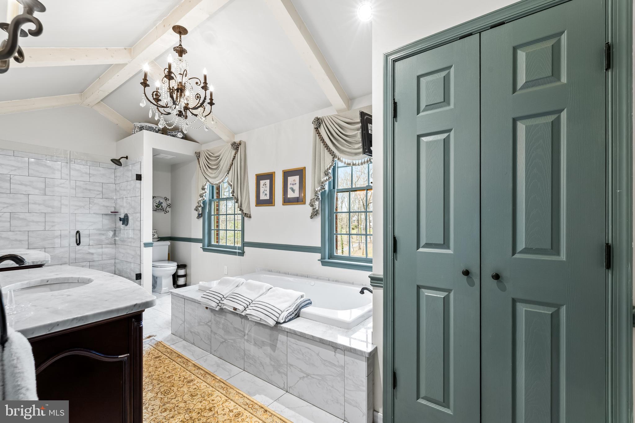 SUMMER HILL - Residential