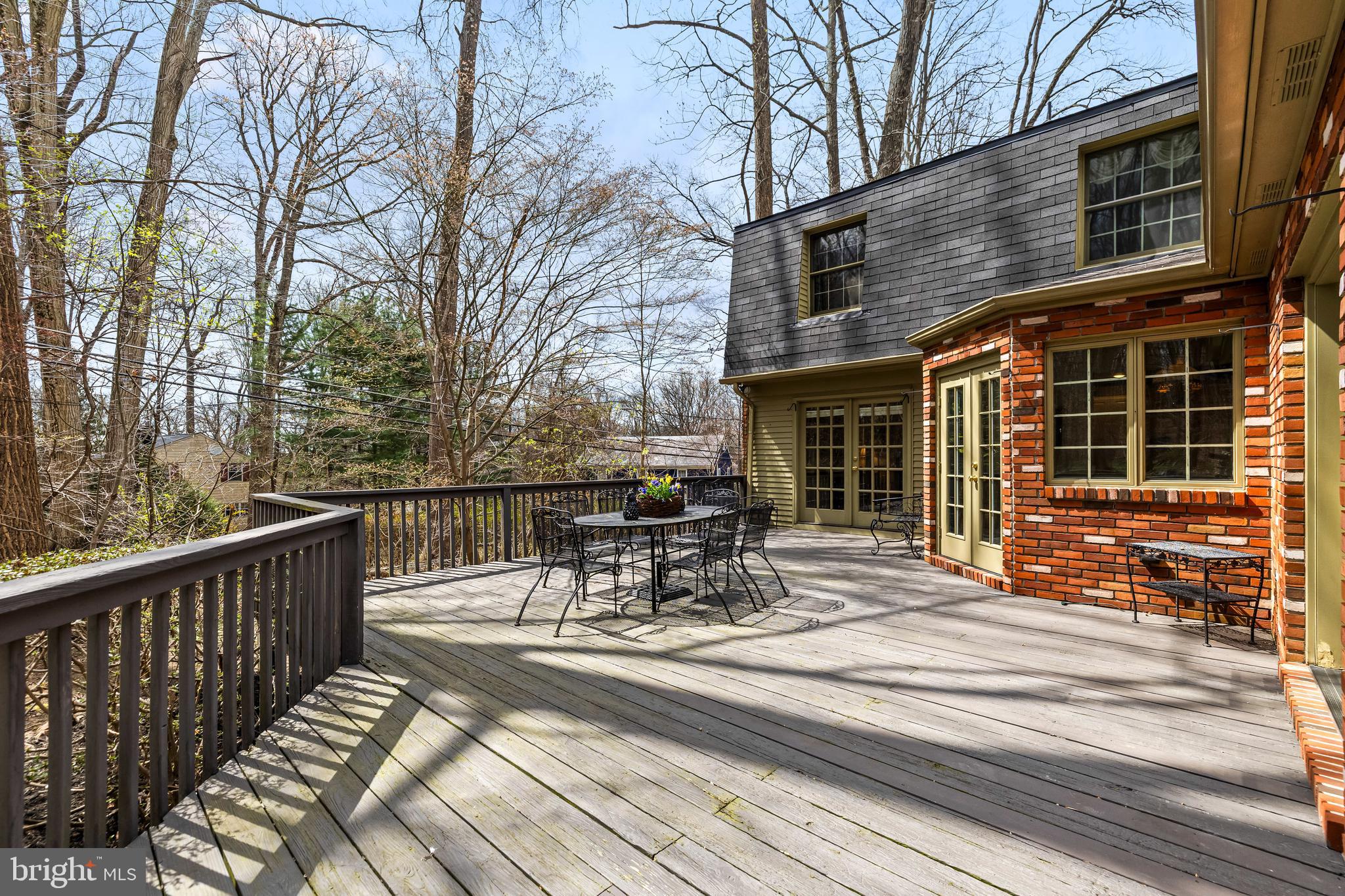 SUMMER HILL - Residential