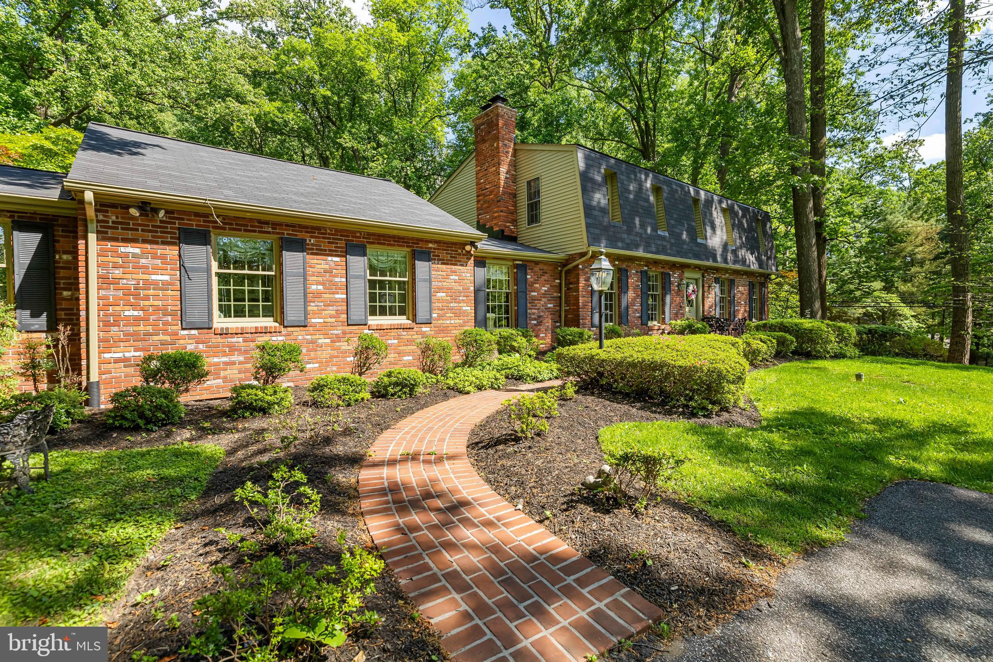 SUMMER HILL - Residential
