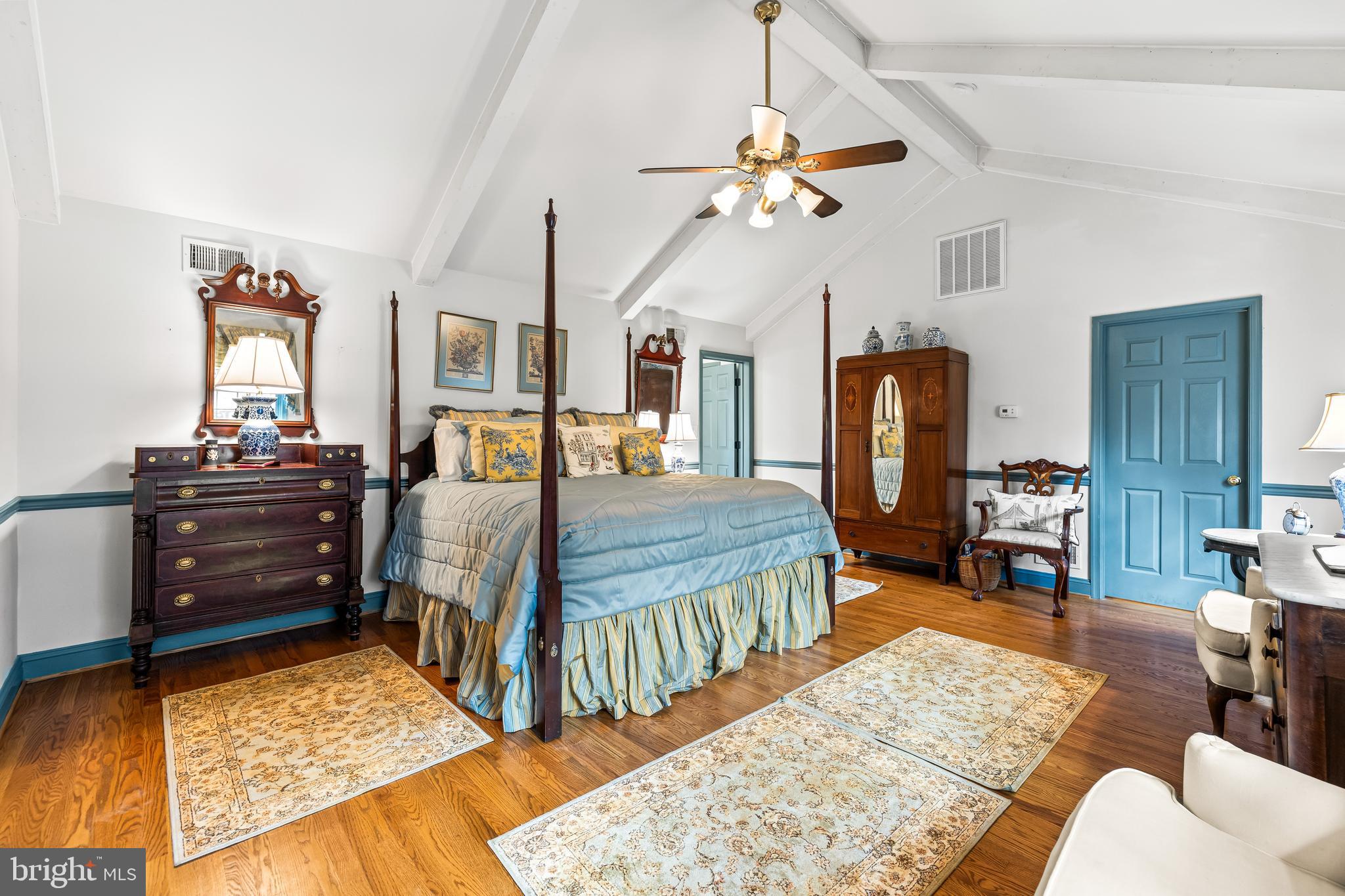 SUMMER HILL - Residential