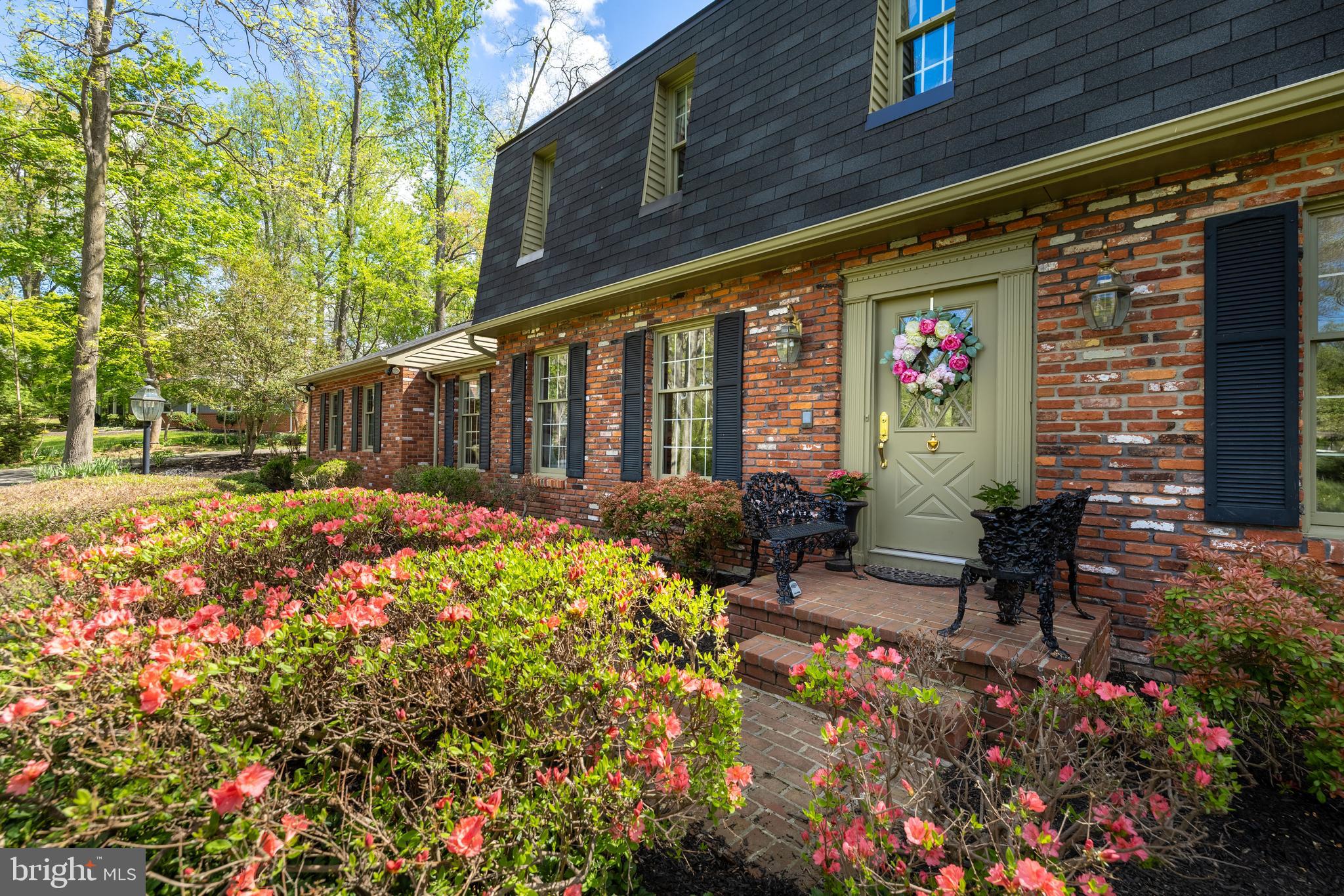 SUMMER HILL - Residential