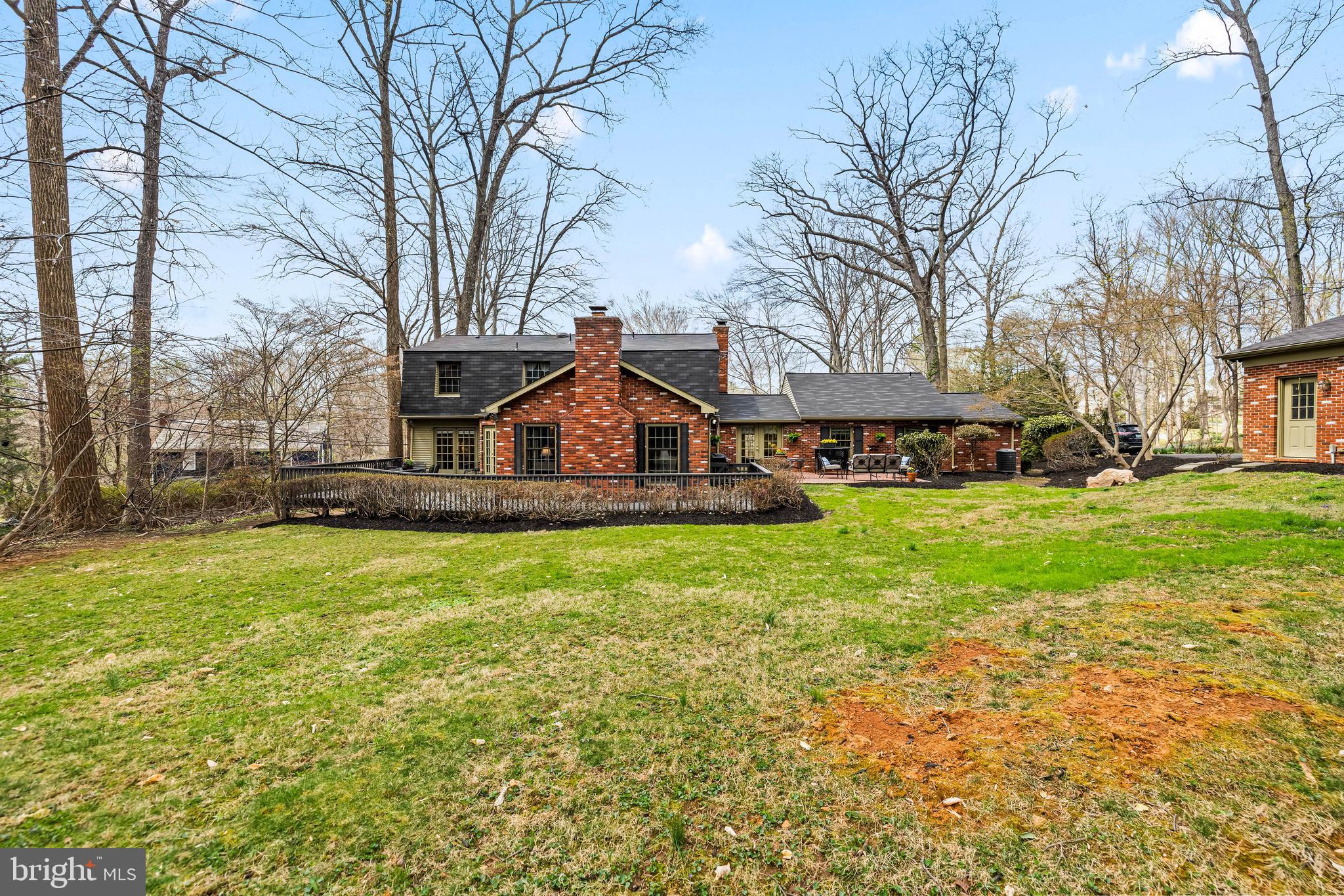 SUMMER HILL - Residential